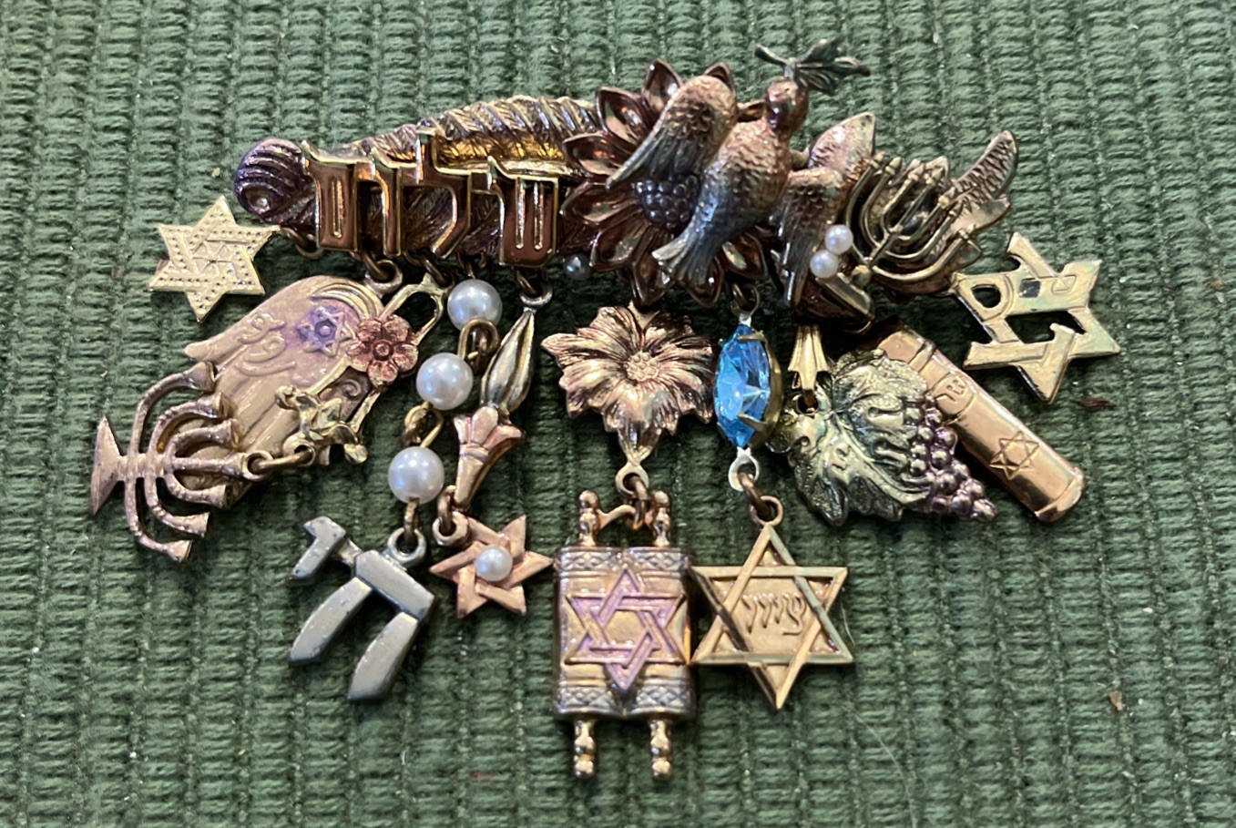 Vtg Jewish Charm Dangle Brooch Pin Star Dove Scroll Gold Color Metal 