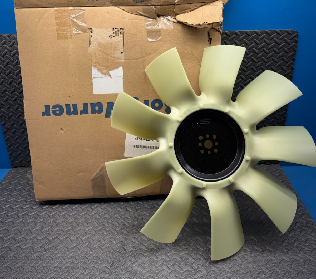 Genuine BorgWarner 4735-43783-29 Diesel Engine Fan Blade Genuine BorgWarner 4735-43783-29 Diesel Engine Fan Blade