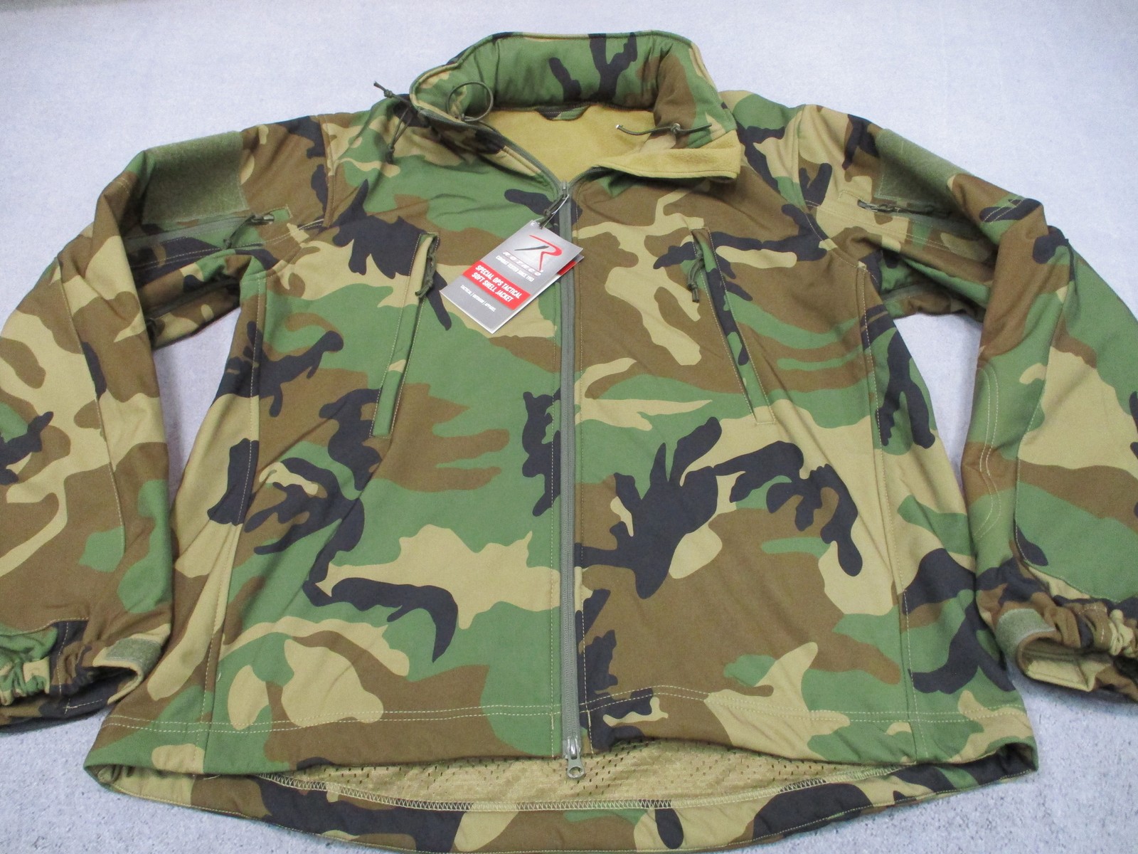 New Rothco Special Ops Tactical Soft Shell Jacket Woodland Camo Men\'s XL