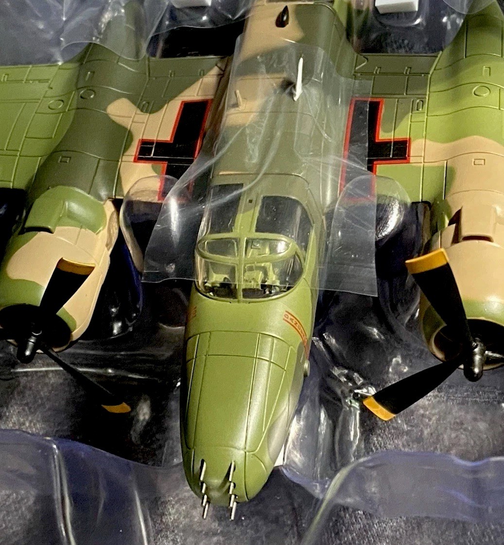 Hobby Master HA3226 B-26K Counter Invader USAF 59th SOW/609th SOS Thailand 1969 Hobby Master HA3226 B-26K Counter Invader USAF 59th SOW/609th SOS Thailand 1969
