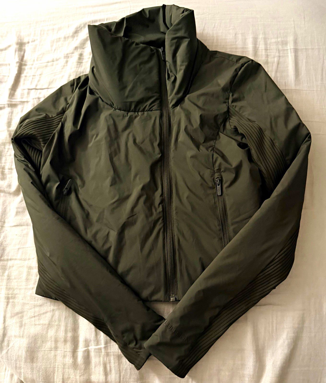 Lululemon SoftMatte Insulated Cropped Jacket Dark Olive Green Funnel Neck Size 8