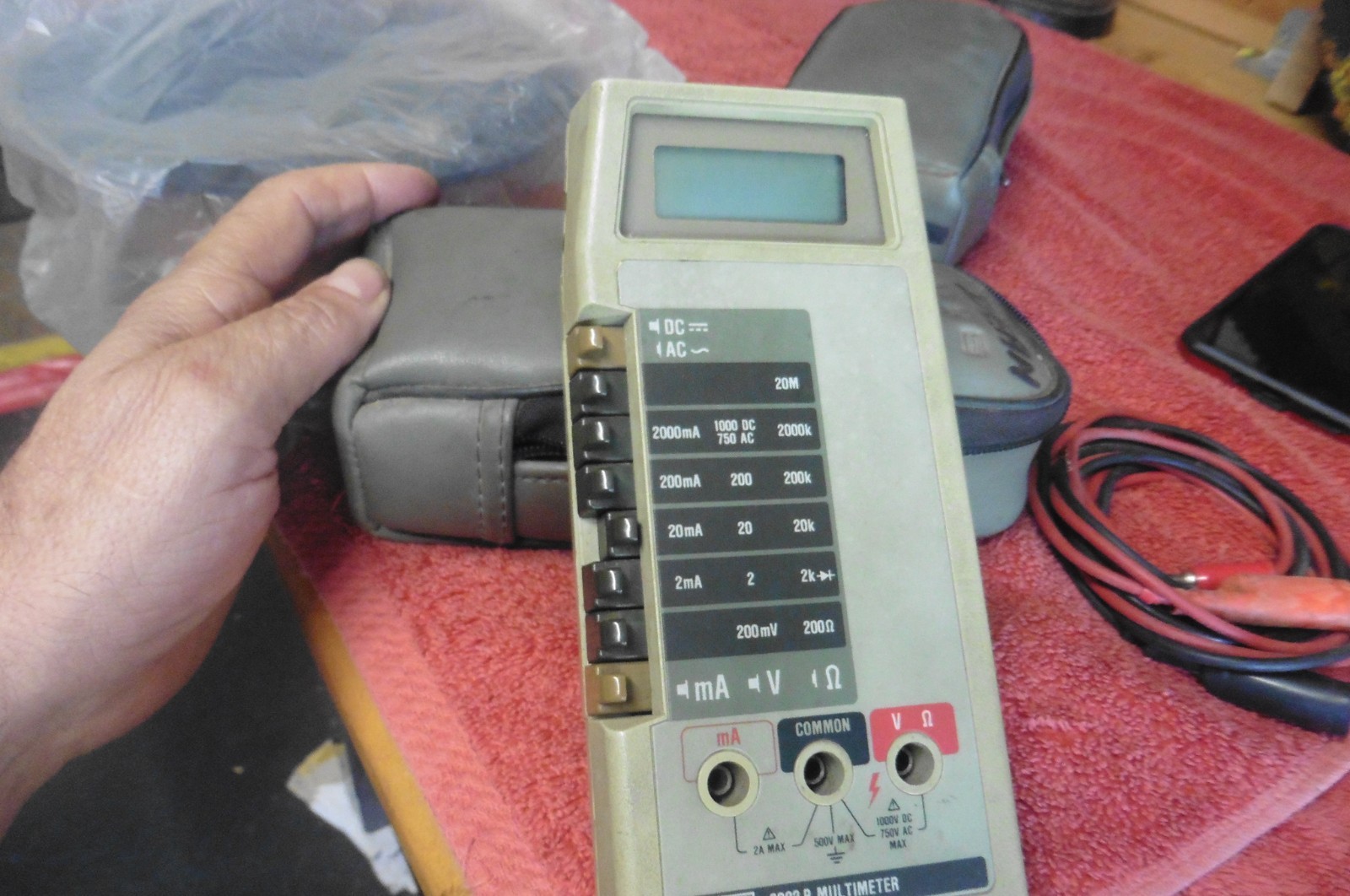 vintage Fluke 8022 b multimeter vintage Fluke 8022 b multimeter