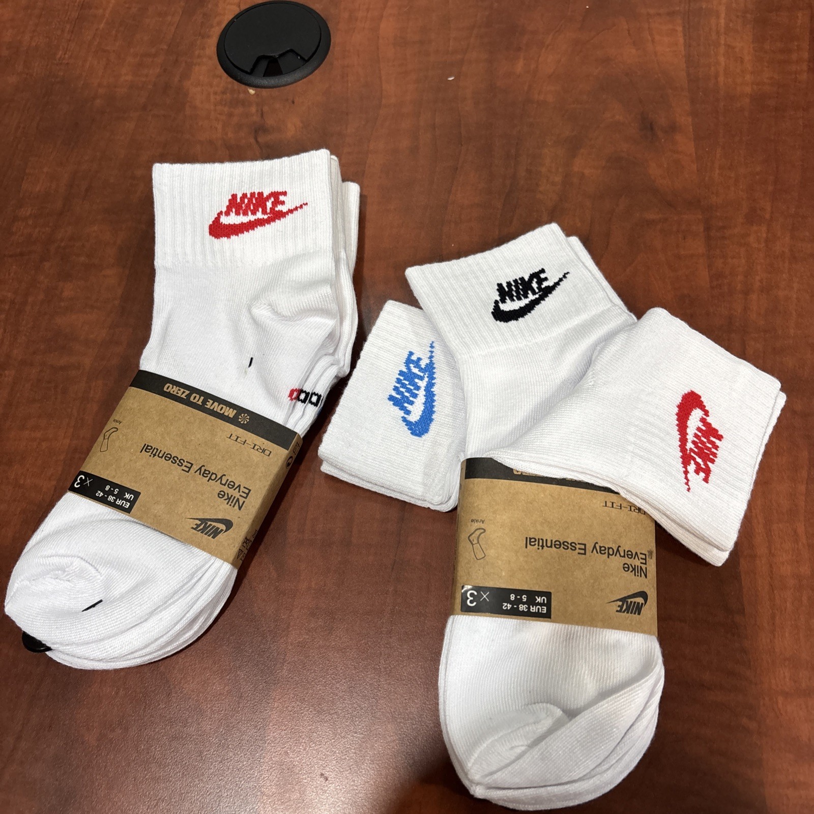 2x3=6 Pcs.  Nike Everyday Essential Dri-FIT Ankle Socks Red,Black,Blue Nike Logo
