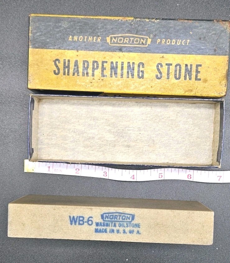 Vintage Norton Washita Oilstone Sharpening Stone 6 Inch Boxed WB-6 Made in USA