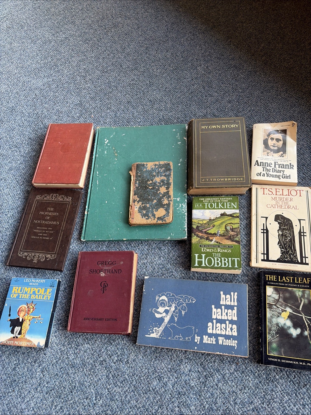 Virtual Estate Sale, Large Lot Of Older Mixed Books Virtual Estate Sale, Large Lot Of Older Mixed Books