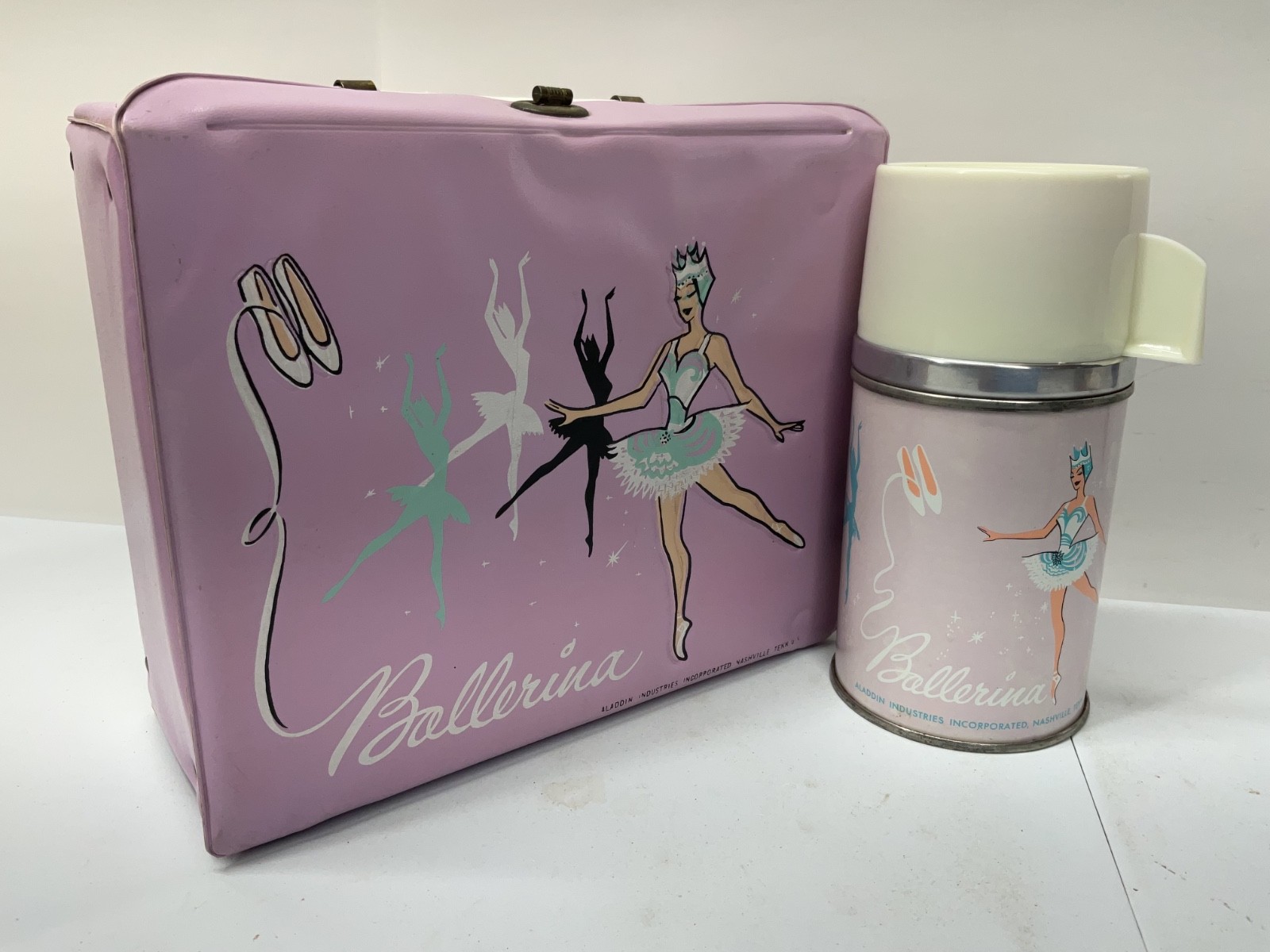 INTAGE BALLERINA LUNCHBOX AND THERMOS INTAGE BALLERINA LUNCHBOX AND THERMOS