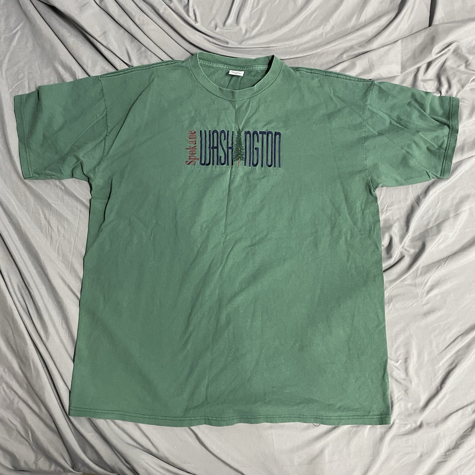 Vintage 90s Spokane Washington Embroidered Tourism Destination T Shirt XXL USA