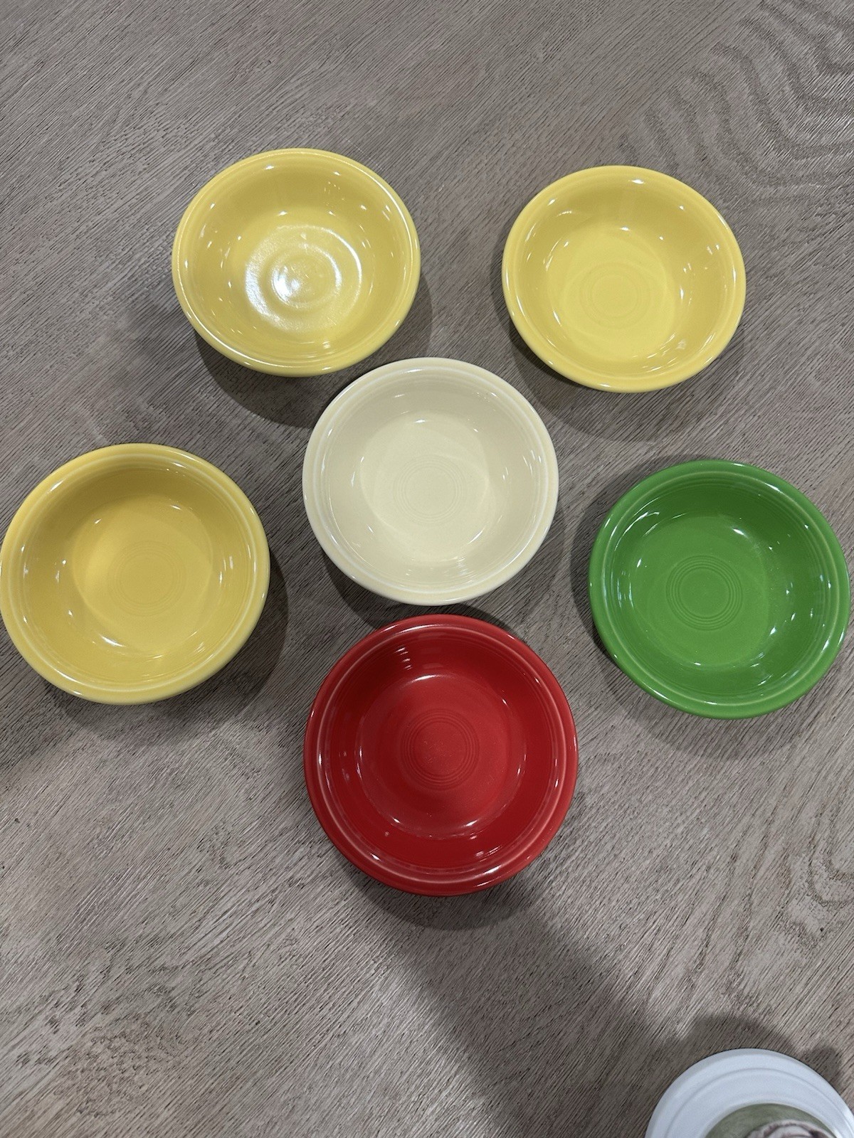 Set of 6 Homer Laughlin Fiestaware Fruit Bowls 5.25 Set of 6 Homer Laughlin Fiestaware Fruit Bowls 5.25