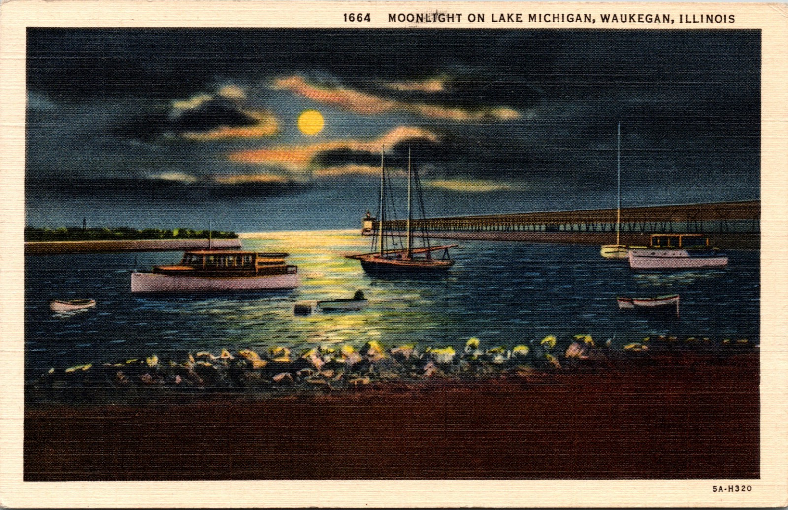 Moon light On Lake Michigan Waukegan Illinois linen Card Posted 1945