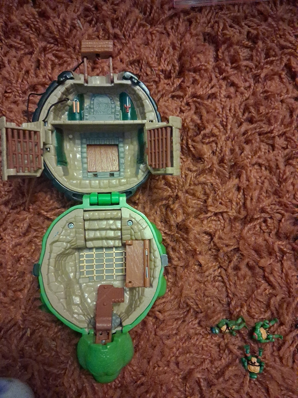 Vintage 1994 Tmt Castle Mini Mutant Micro Playset Ralphael Incomplete 4 Figures.