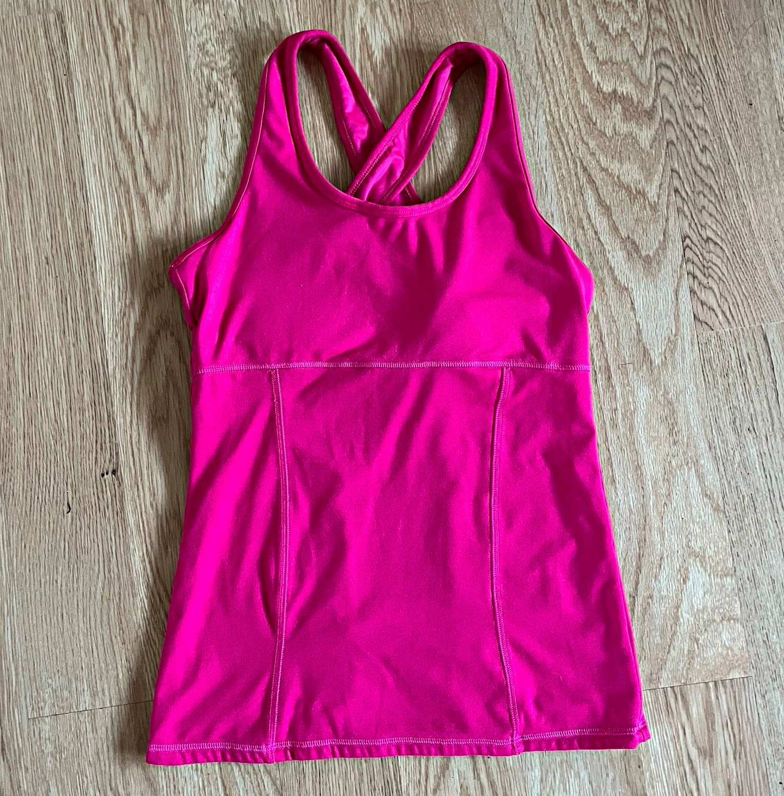 C9 By Champion Workout Tank Top Size M Hot Pink Cross Back Athletic Built in Bra C9 By Champion Workout Tank Top Size M Hot Pink Cross Back Athletic Built in Bra