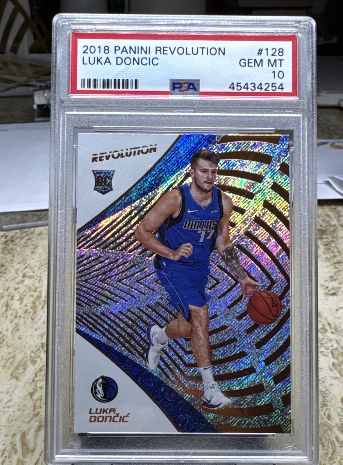2018-19 Panini Revolution - Luka Dončić #128 (RC) PSA 10