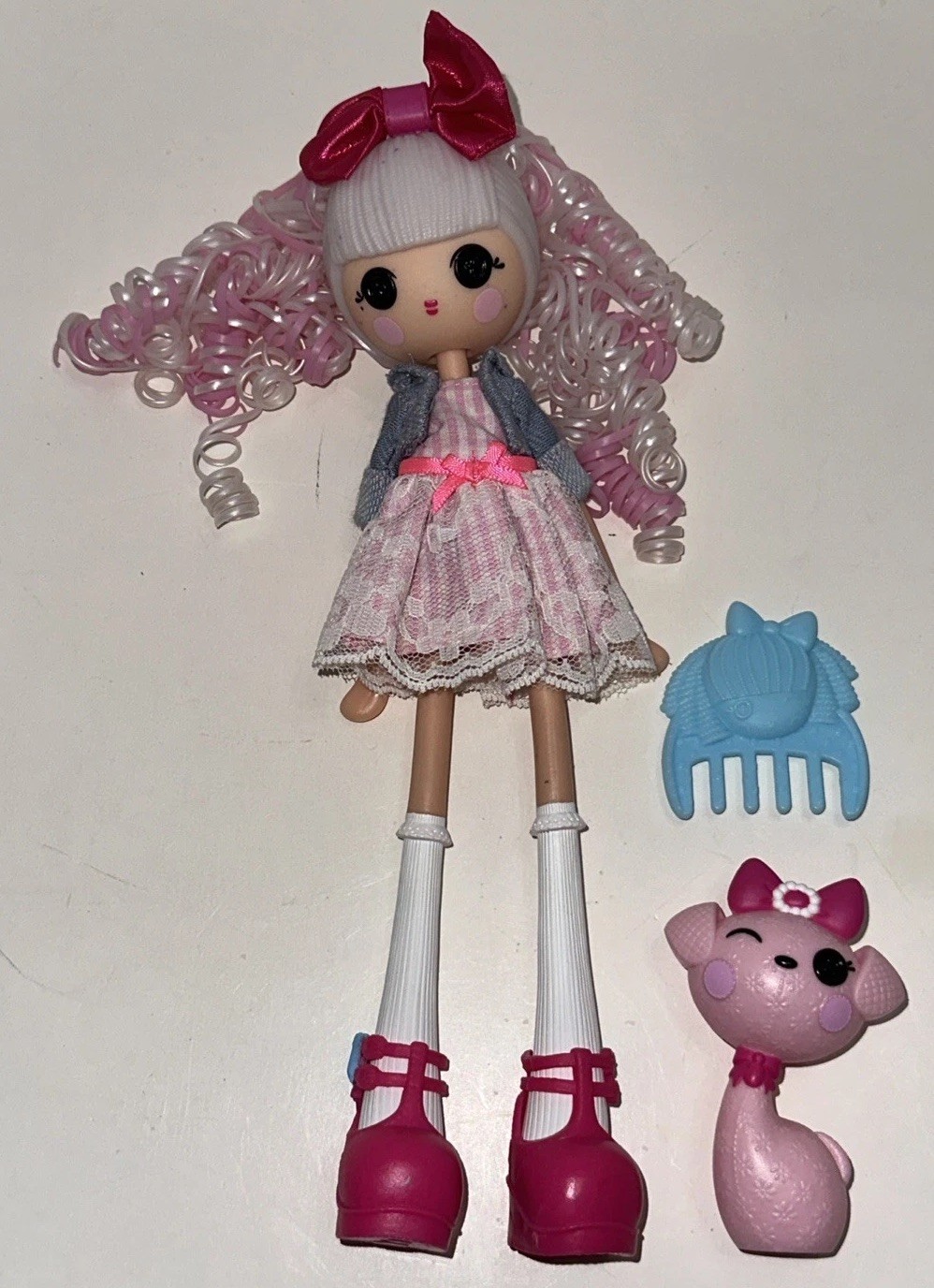 Lalaloopsy Girls Suzette La Sweet Plus Pet and Comb RARE Lalaloopsy Girls Suzette La Sweet Plus Pet and Comb RARE