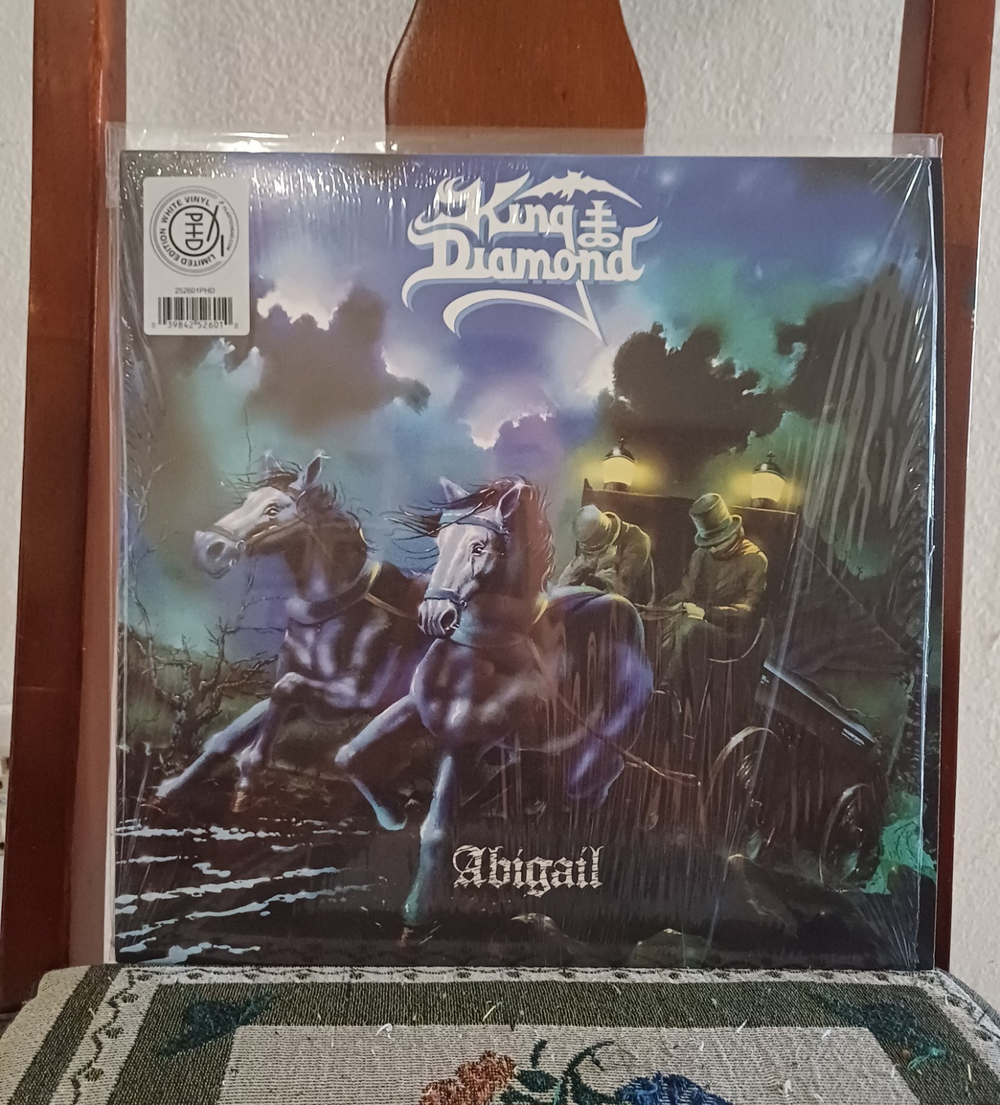 King Diamond: Abigail - Limited Edition LP White Color Vinyl Record 2026 UK NEW King Diamond: Abigail - Limited Edition LP White Color Vinyl Record 2026 UK NEW
