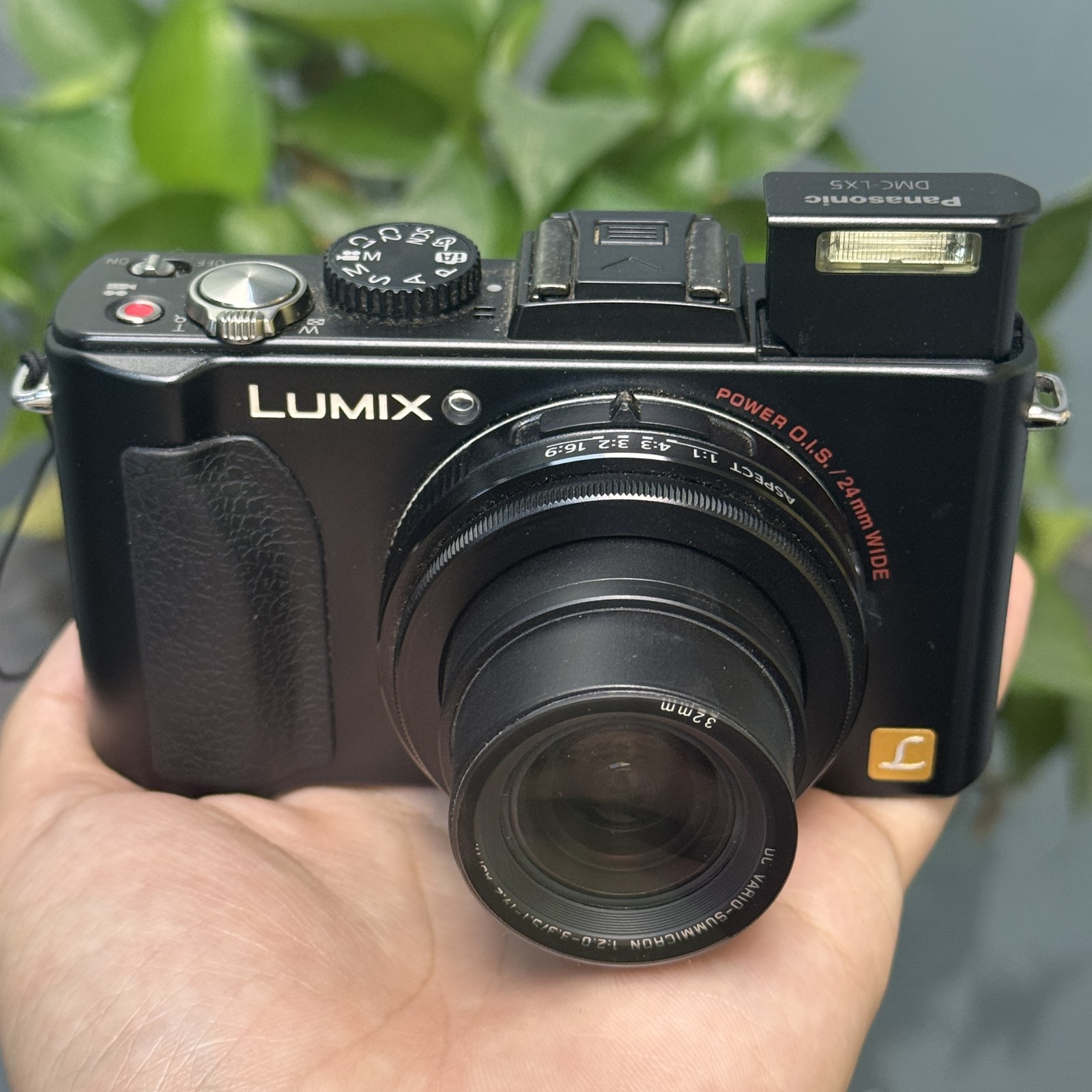 95%New Panasonic LUMIX DMC-LX5 10.1MP 3.8X Digital Camera Optical Zoom  Tested