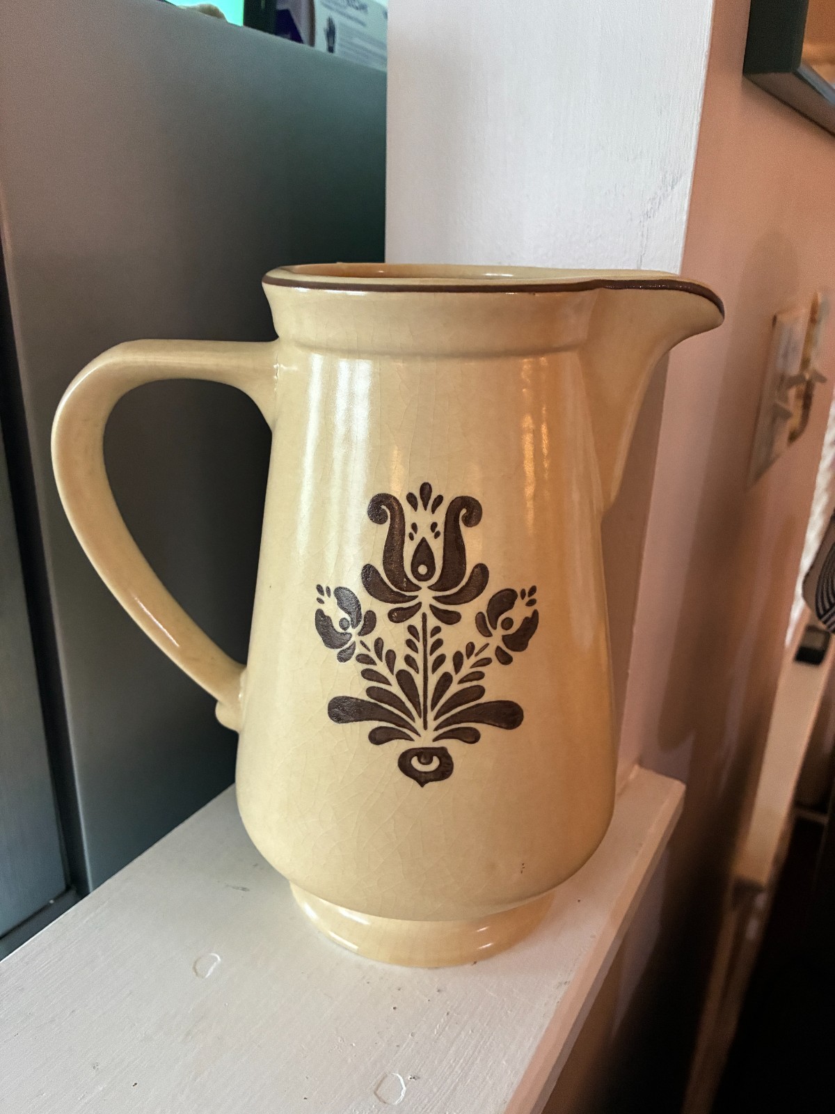 Vintage Pfaltzgraff Village Pattern Large Water Pitcher 9.25\