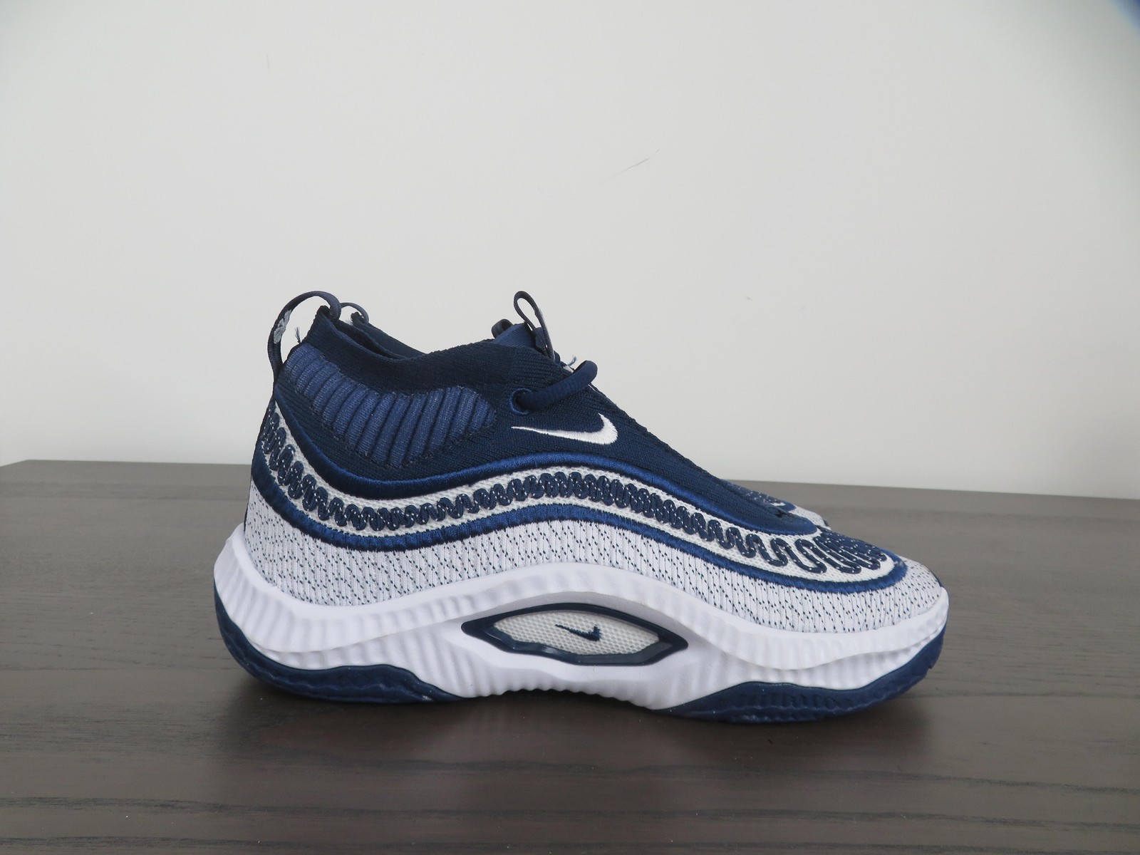 Nike Cosmic Unity 3 Shoes Mens Size 7 Blue Basketball Sneakers DZ2906-401 Nike Cosmic Unity 3 Shoes Mens Size 7 Blue Basketball Sneakers DZ2906-401