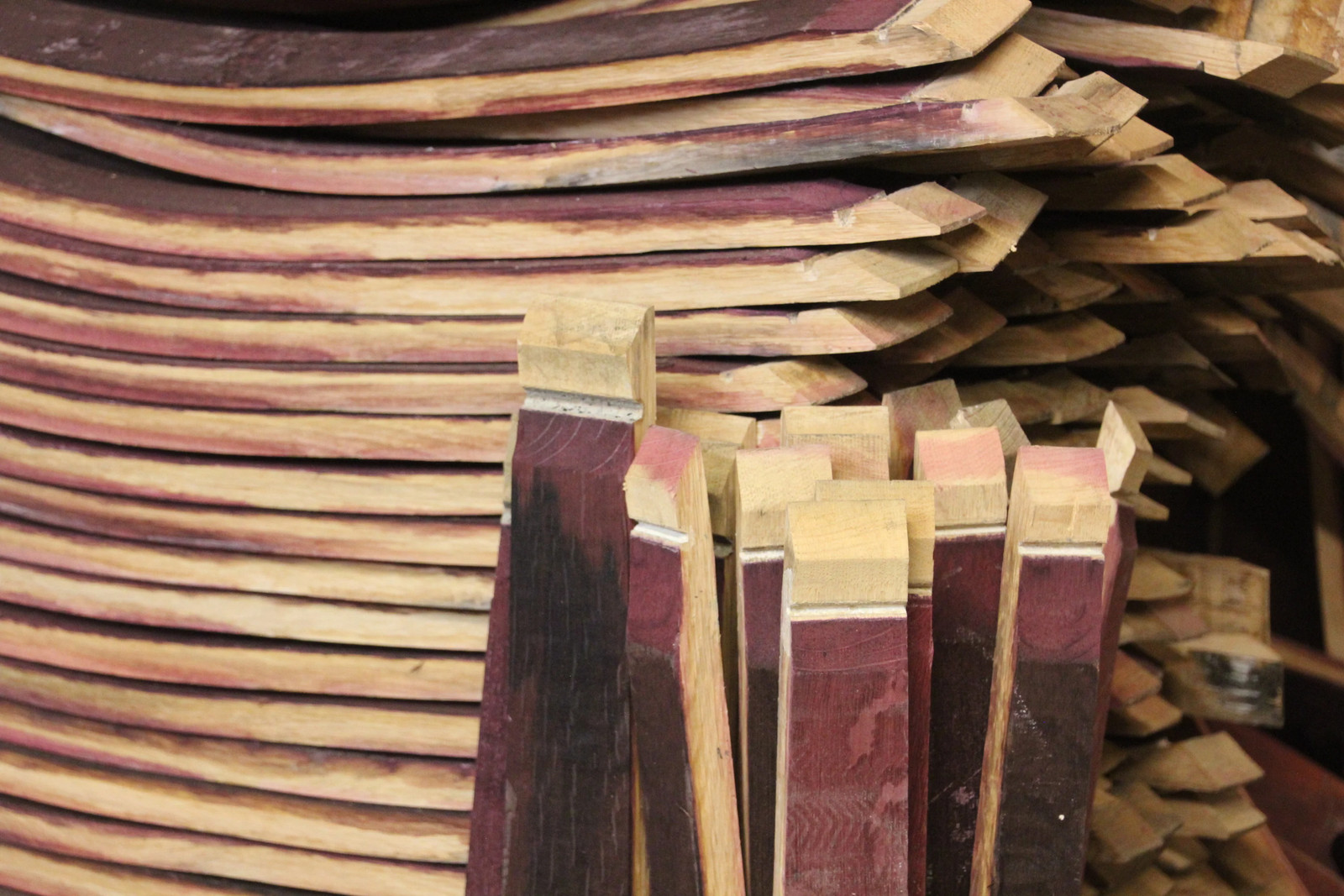 Full-Length Reclaimed Whiskey or Wine Barrel Staves – Oak Wood Bundles | DIY