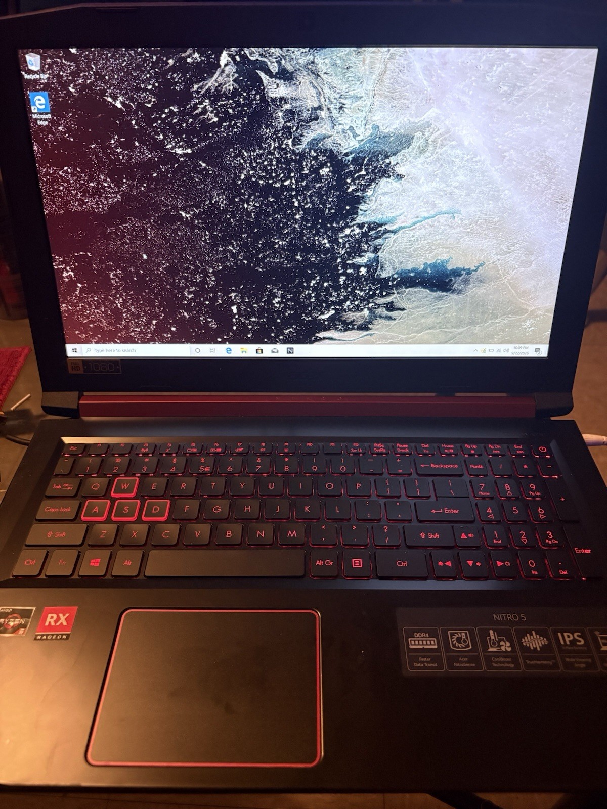 Acer Nitro AN515-42-R5Ed Acer Nitro AN515-42-R5Ed