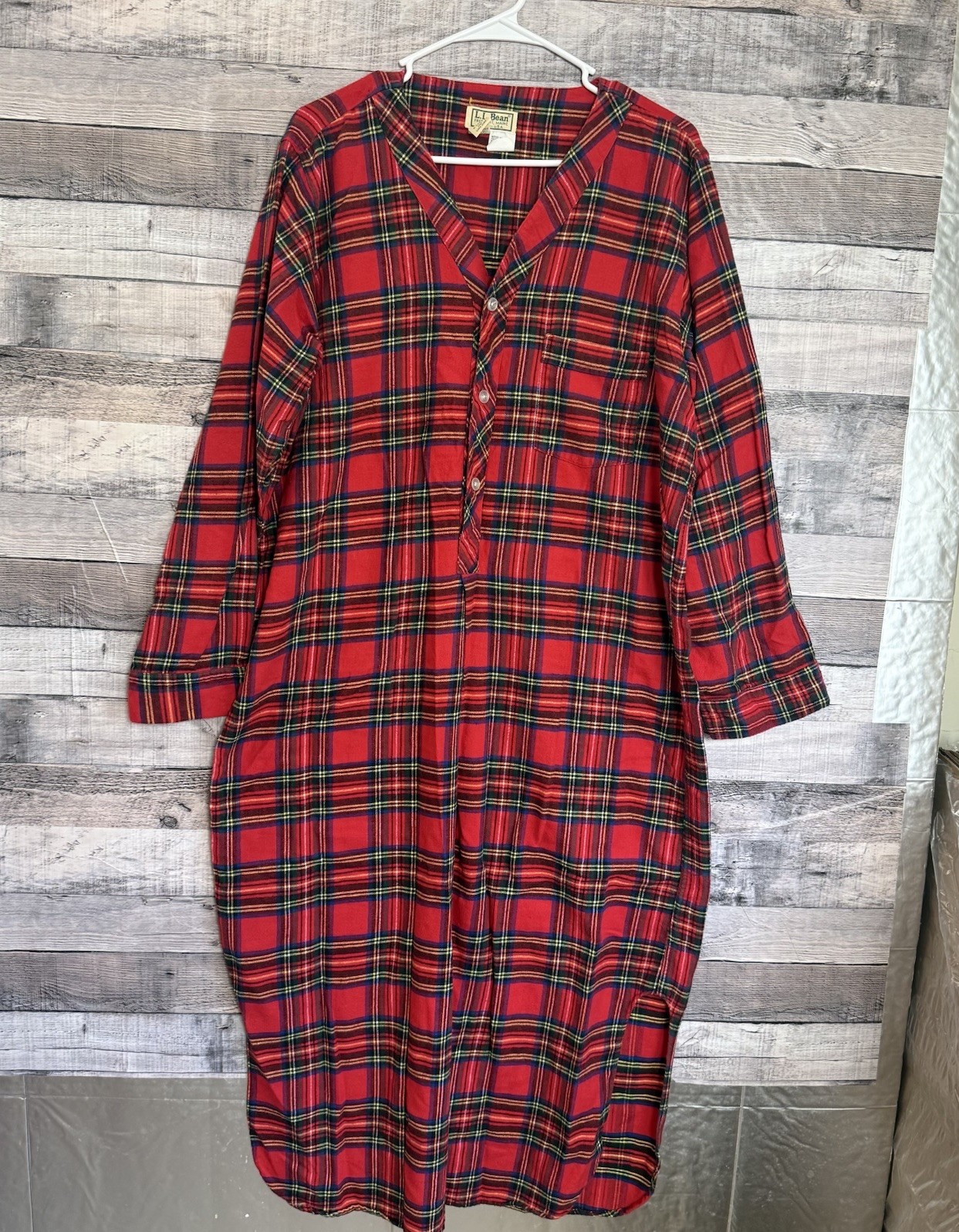 LL Bean Cotton Red Scotch Plaid Flannel Nightgown Women\'s XL Christmas USA
