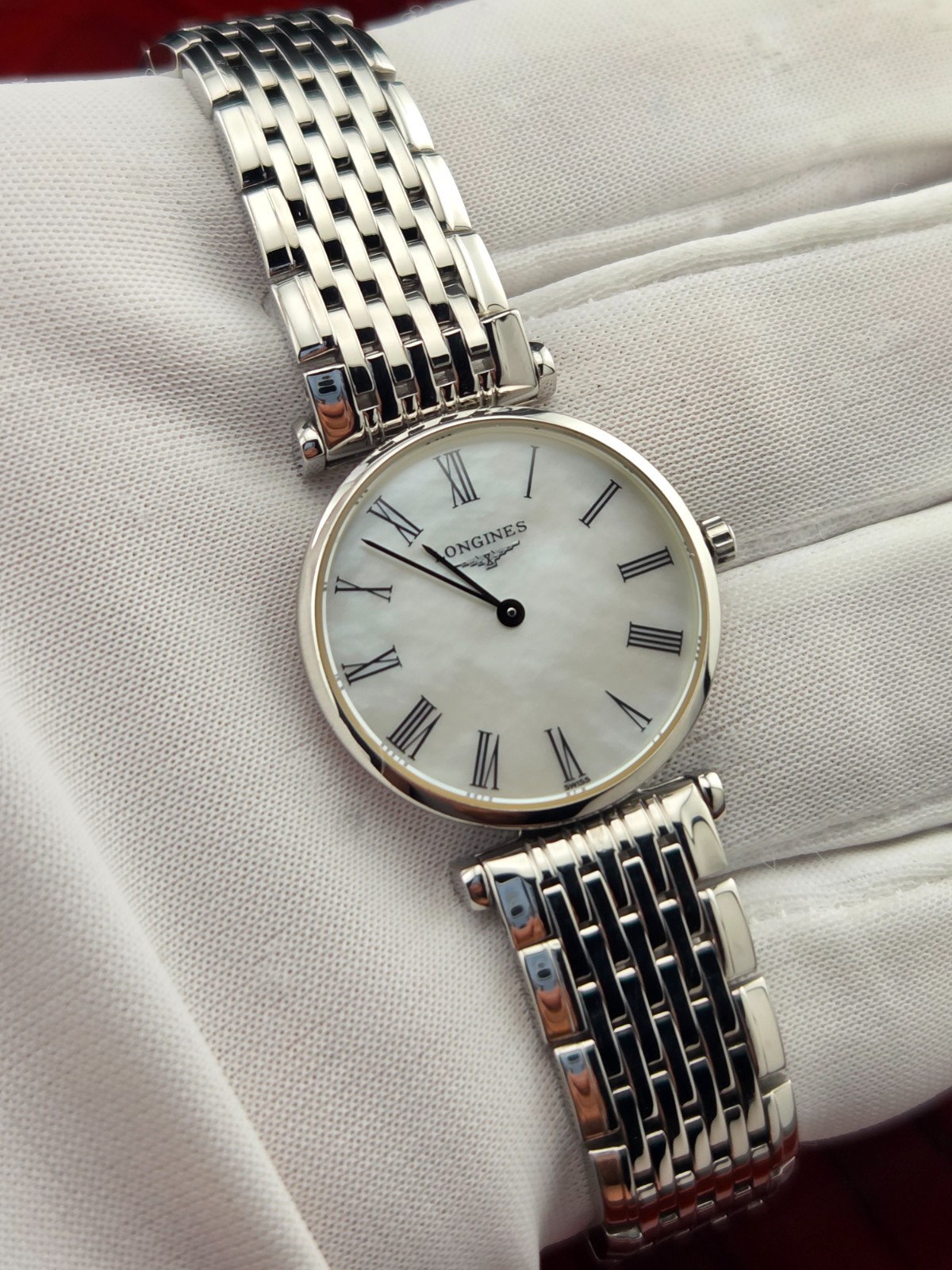 LONGINES La Grande Classique L4.209.4 24mm White Mother-of-Pearl Roman Dial Ladi
