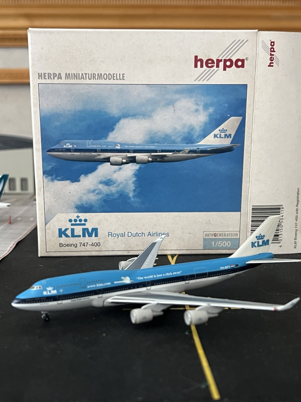 KLM B747-400 Combi PH-BFY Herpa 1:500 Scale Rare VHTF.