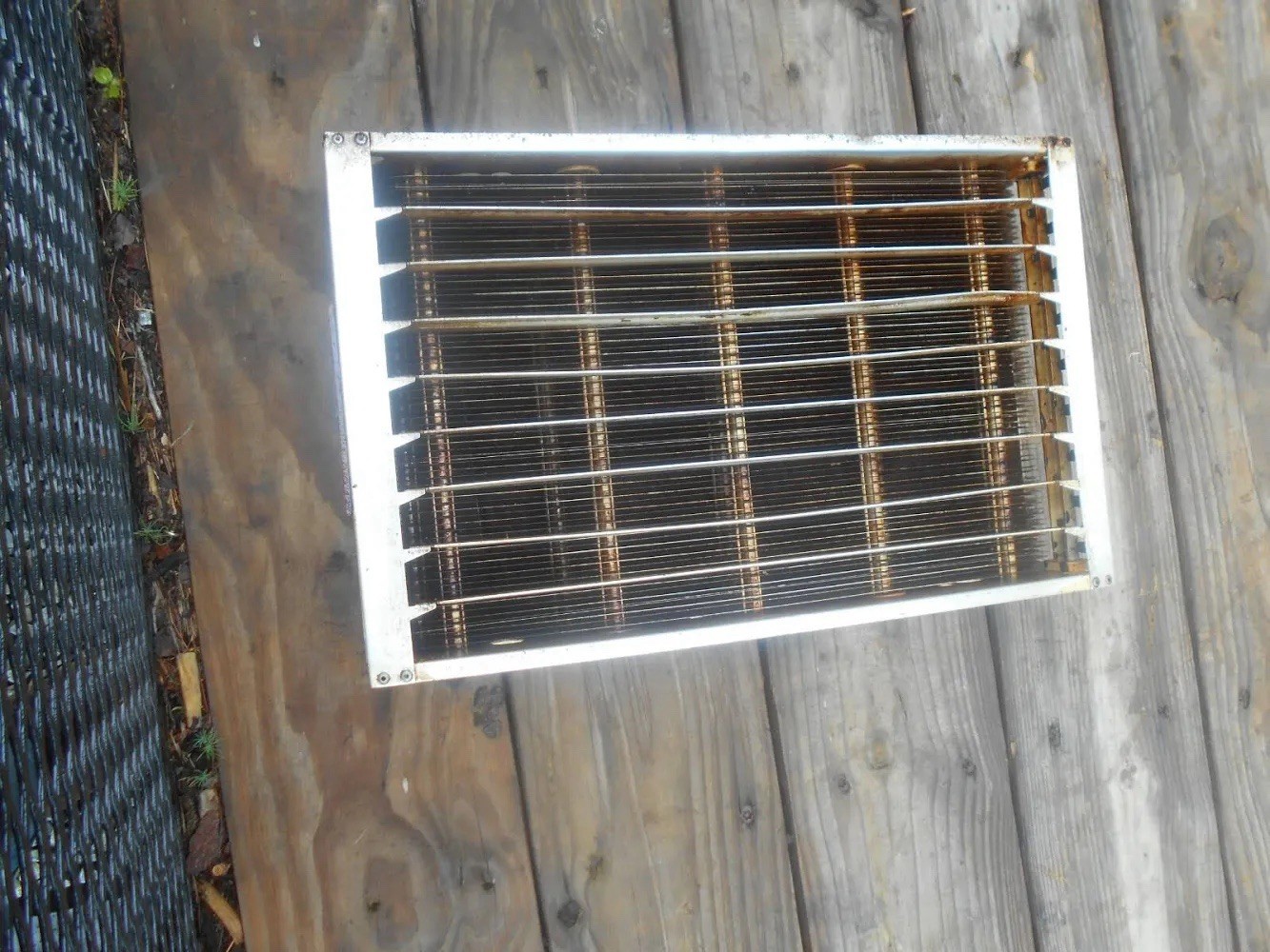 Chesterfried , Giles Electronic Air Cleaner for ventless fryers. 