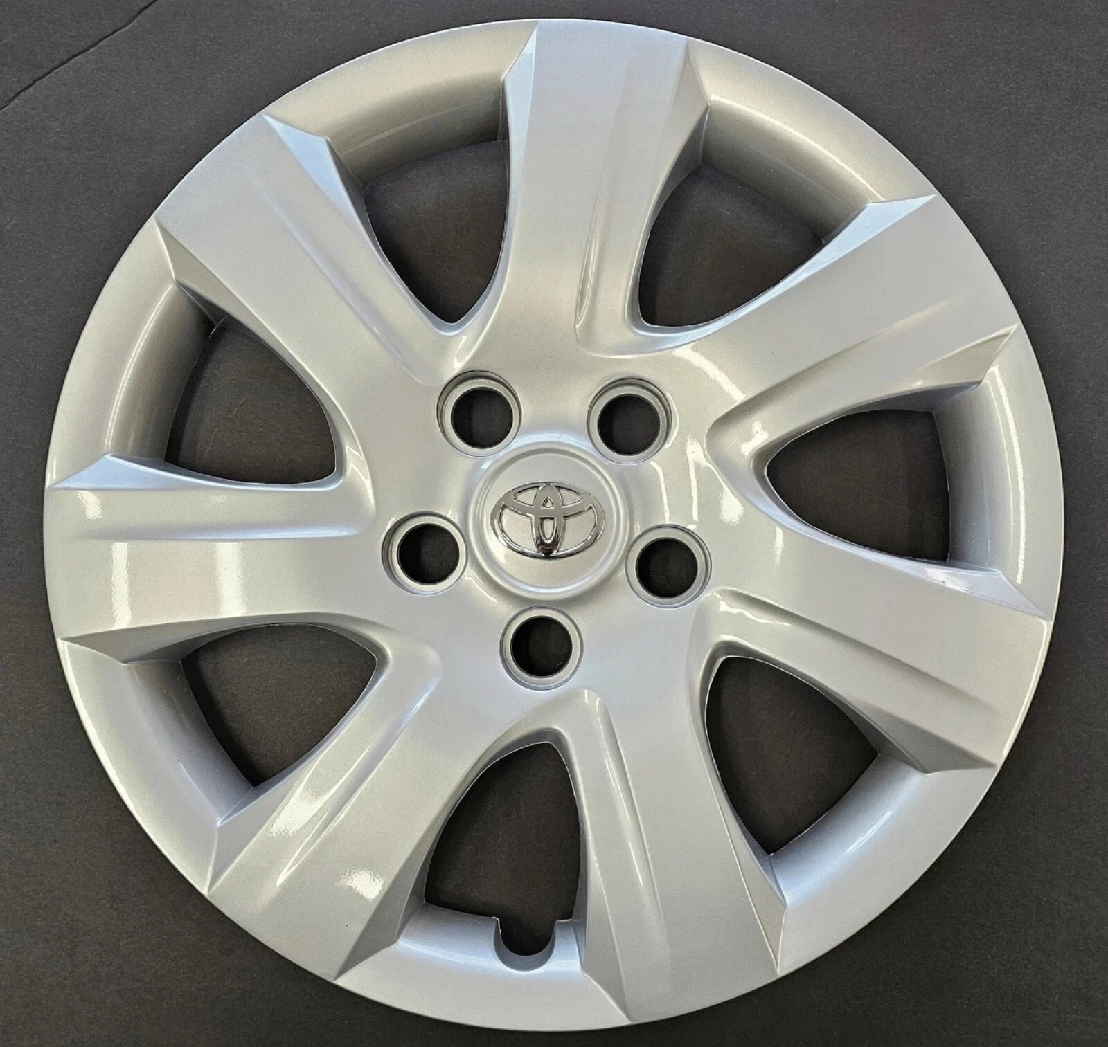 Brand New 2010 10 2011 11 Camry 16