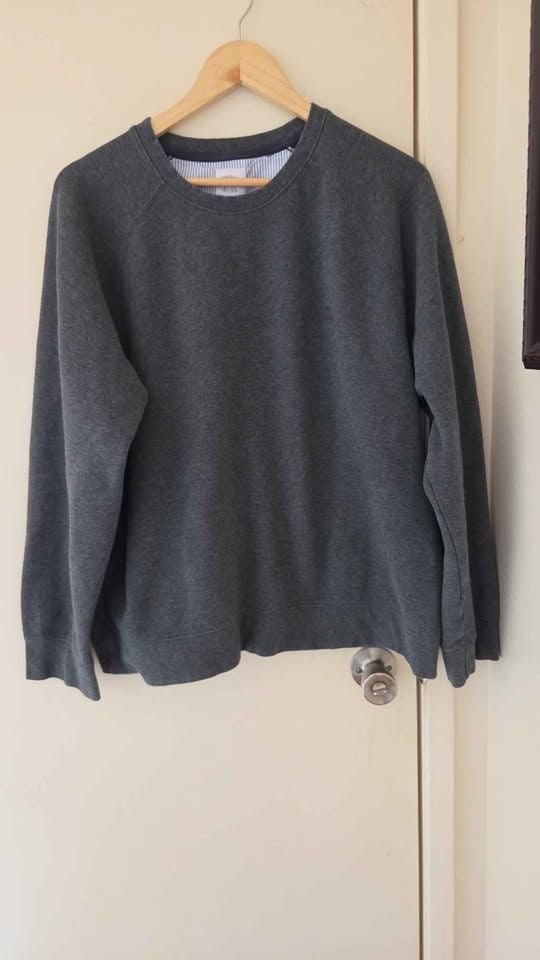Brooks Brothers XL Grey Sweatshirt, Men\'s Size XL Brooks Brothers XL Grey Sweatshirt, Men\'s Size XL