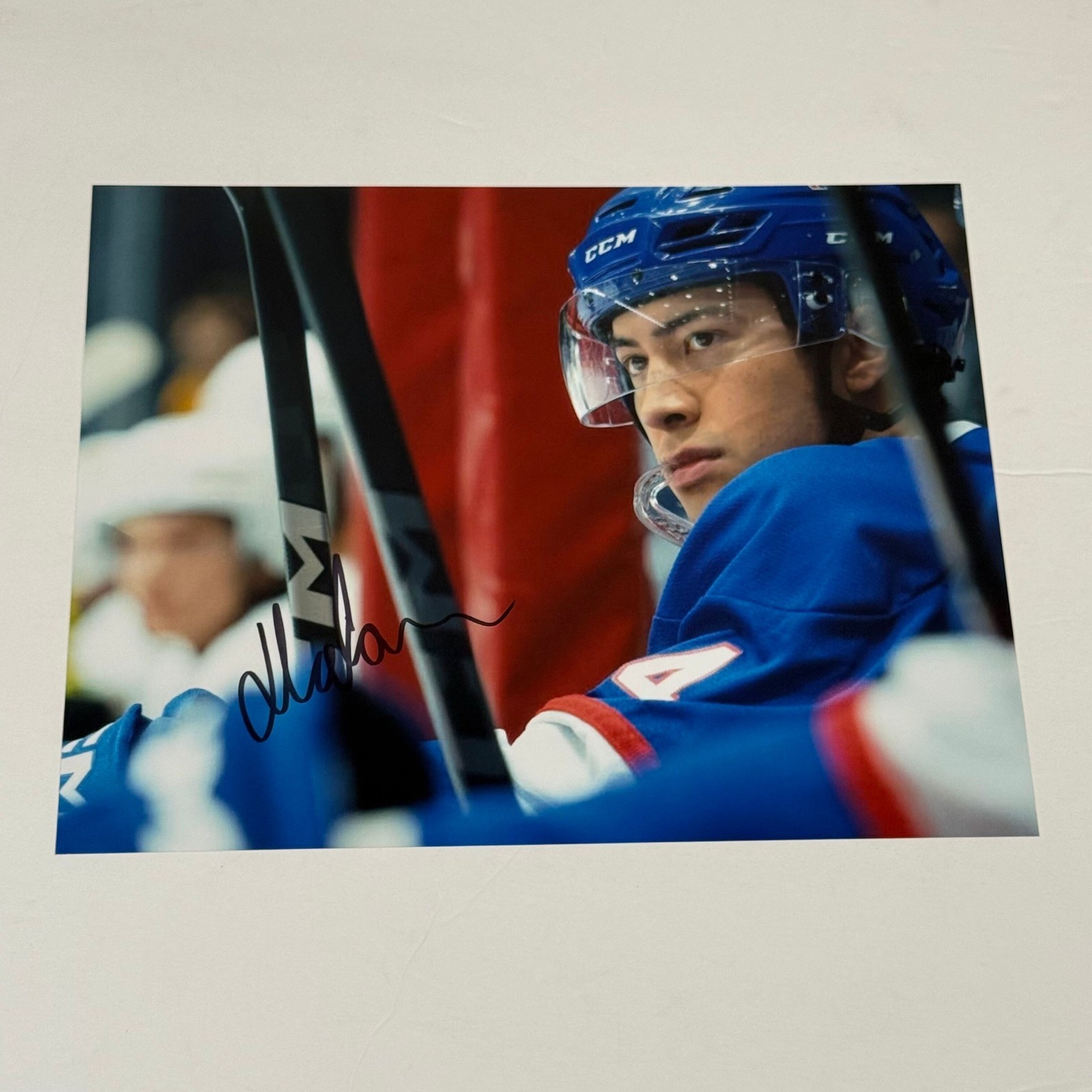 Hudson Williams Signed Heated Rivalry Shane Hollander 8x10 Photo PROOF 2 Hudson Williams Signed Heated Rivalry Shane Hollander 8x10 Photo PROOF 2