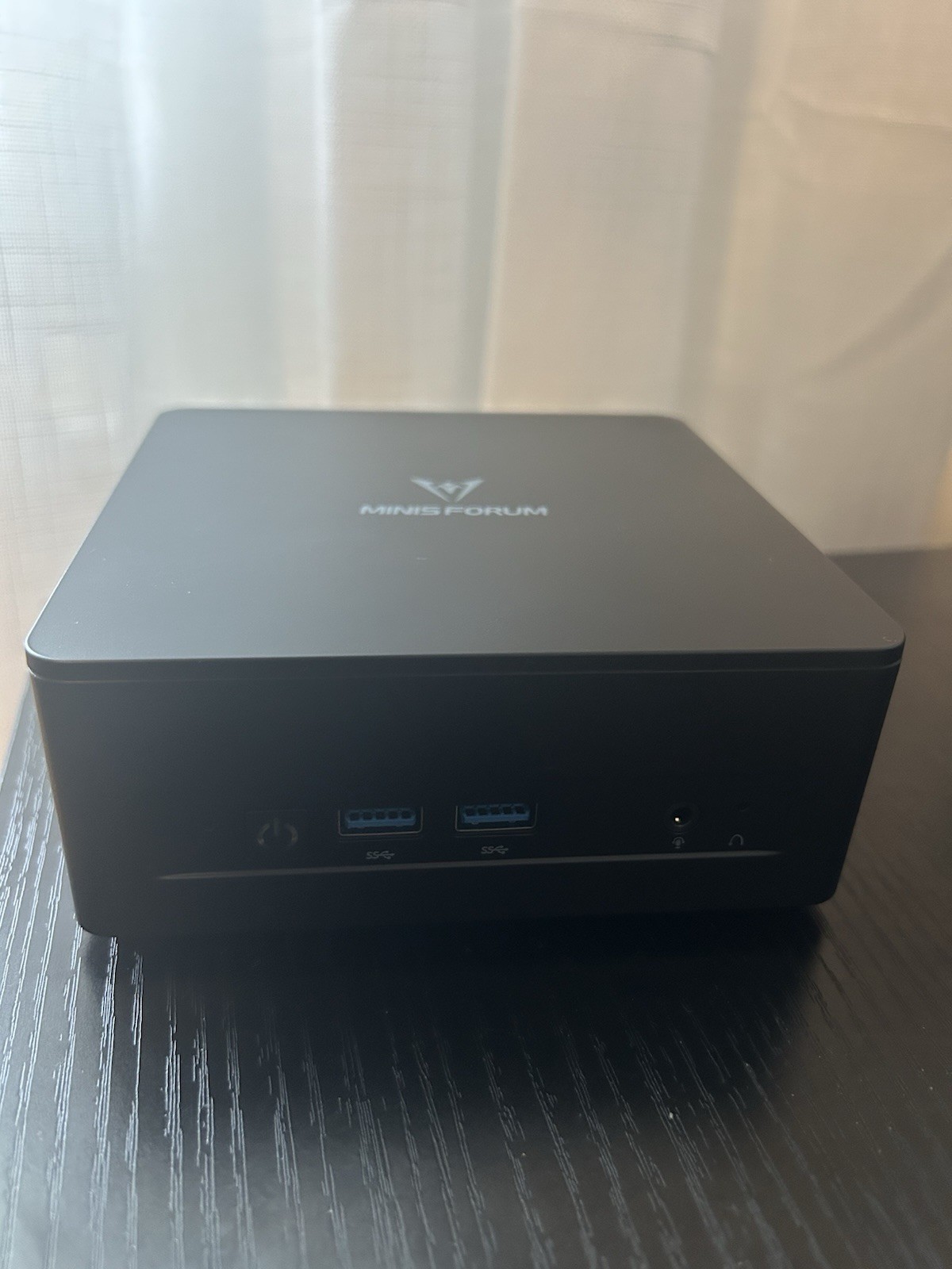 UM760 Slim Mini PC-Compact Black DesktopComputer- MinisForum- Brand New Box UM760 Slim Mini PC-Compact Black DesktopComputer- MinisForum- Brand New Box