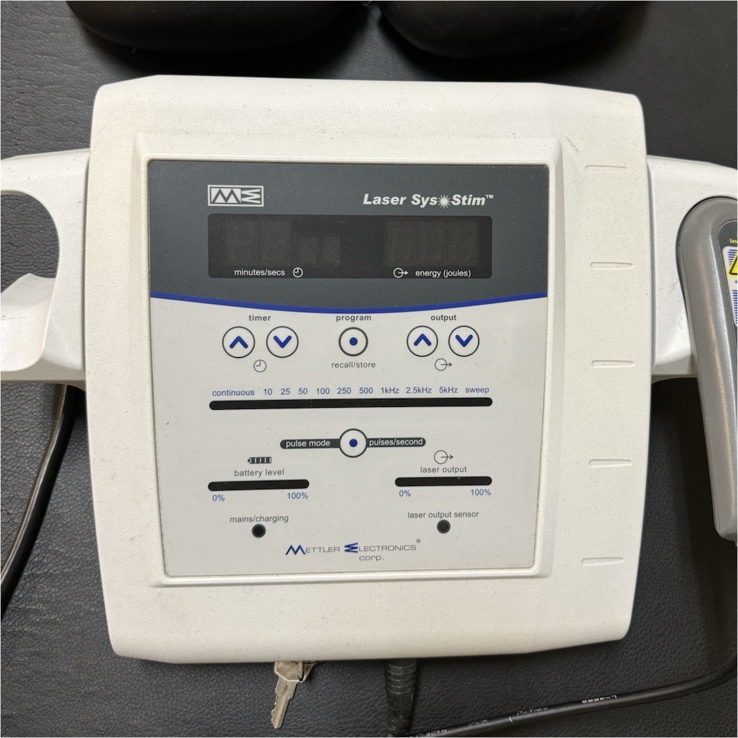 Mettler Electronics Sys*Stim 540 Laser Light Therapy Device w/ Applicator & Eye…