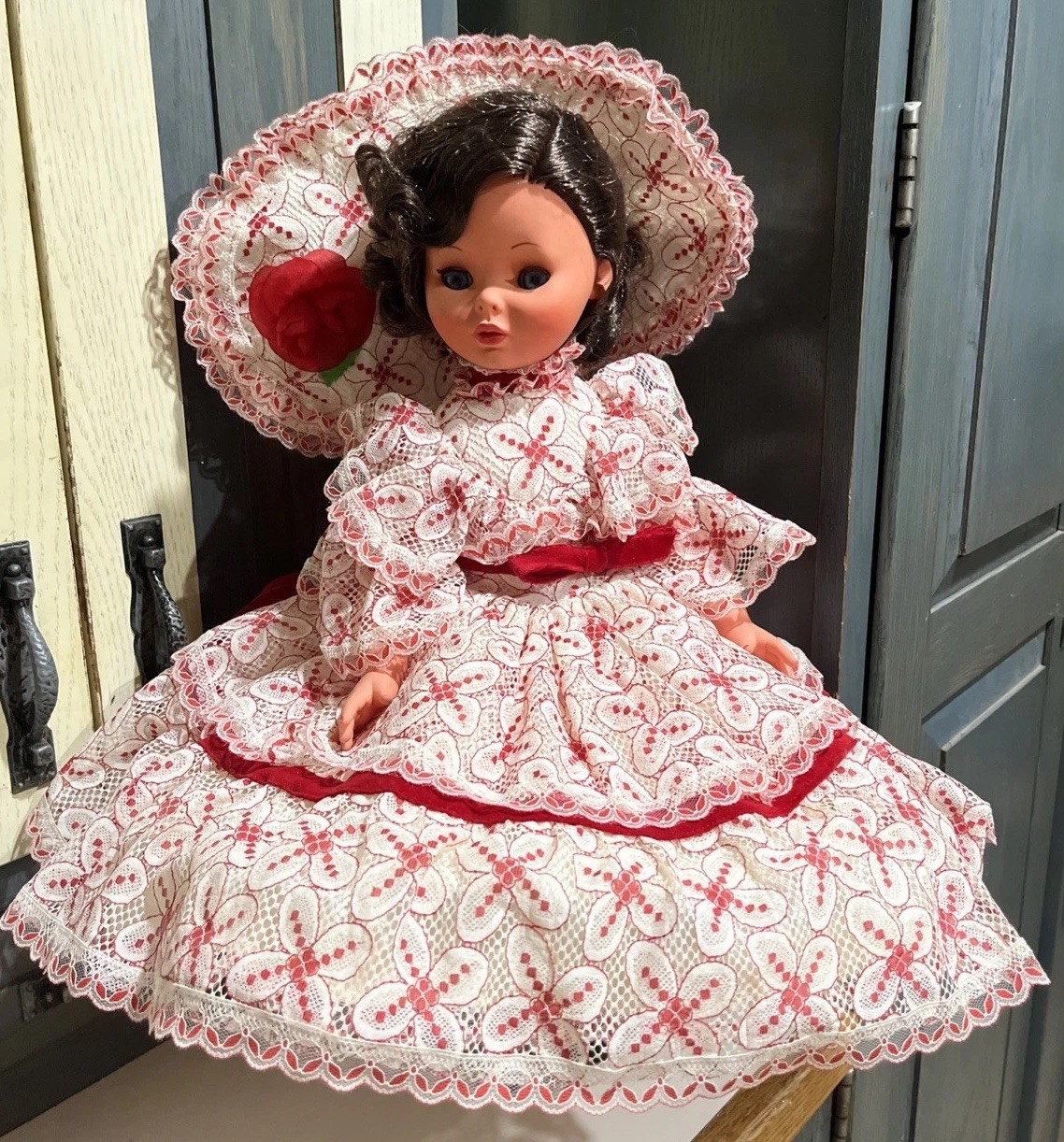 Vtg GORGEOUS Furga Doll 21” Roberta #5203 Original Dress Outfit Brunette Italy Vtg GORGEOUS Furga Doll 21” Roberta #5203 Original Dress Outfit Brunette Italy
