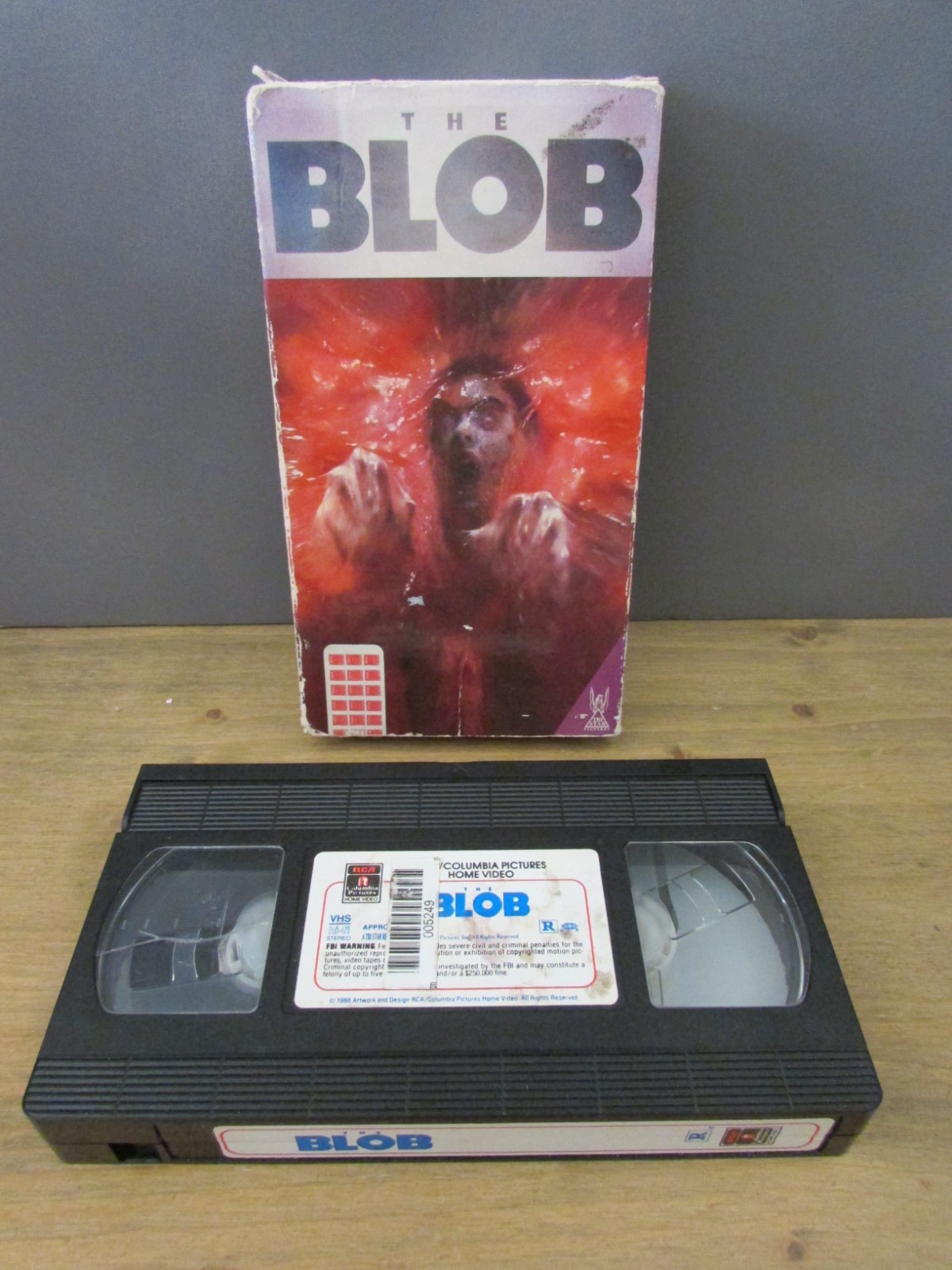 The Blob (1988) VHS Classic Sci Fi Horror Tested - READ The Blob (1988) VHS Classic Sci Fi Horror Tested - READ