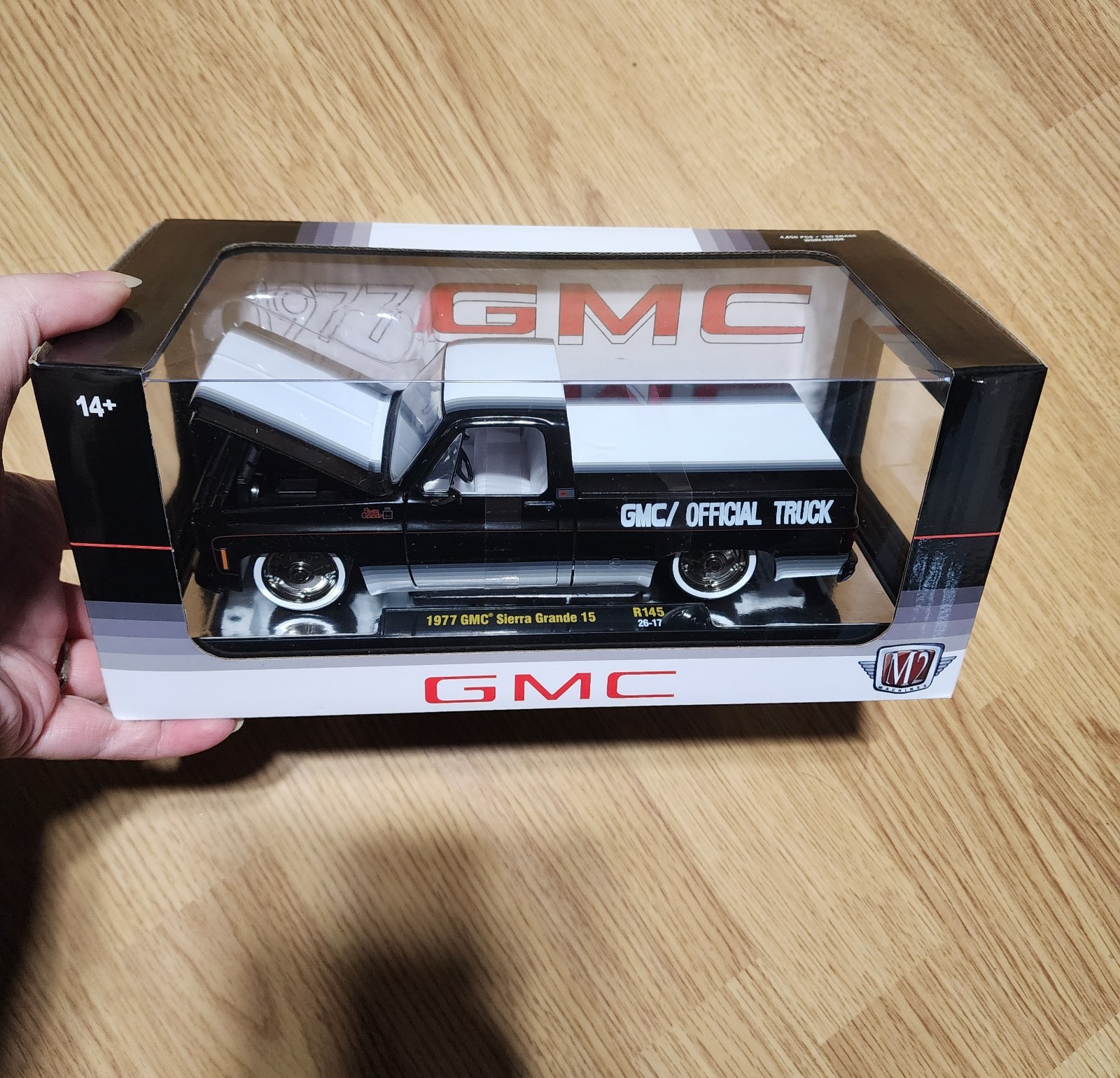 CHASE M2 Machines 1:24 1977 GMC Sierra Grande 15 - 1 of 750 Worldwide