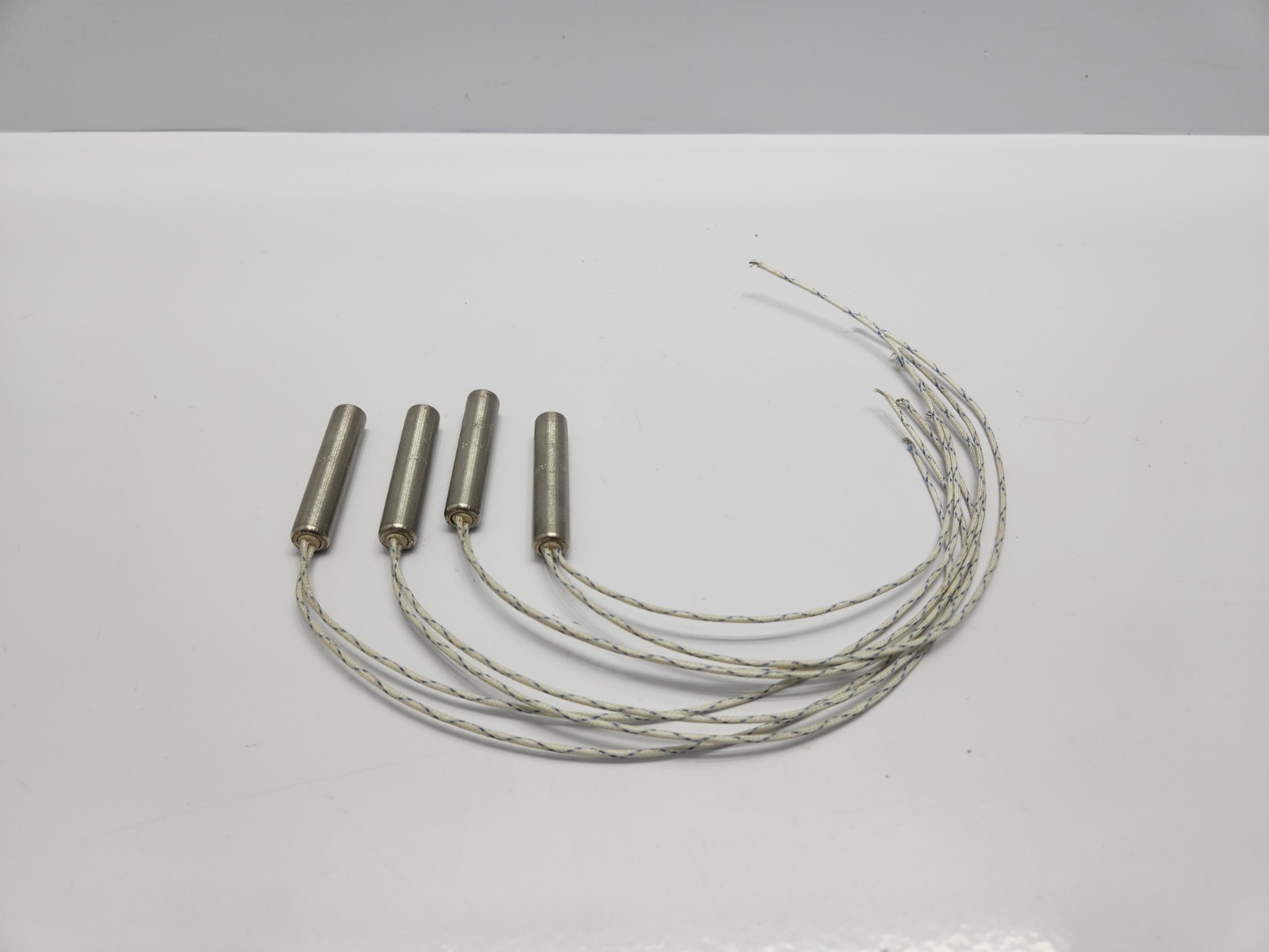 NORSK HYDRO HEATING CARTRIDGE 230V 70W - LOT OF 4