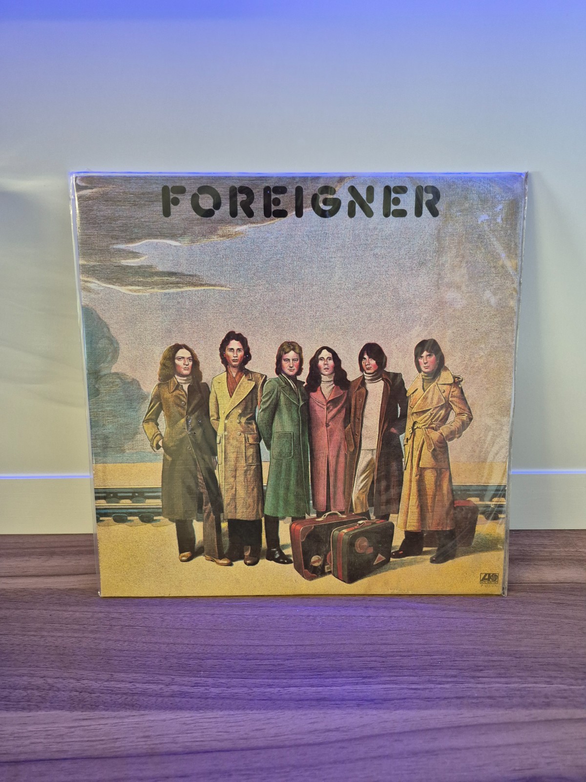 FOREIGNER  SELF TITLED P10376A ATLANTIC JAPAN OBI LP COMP 1977 1ST PRESS EX+/EX+