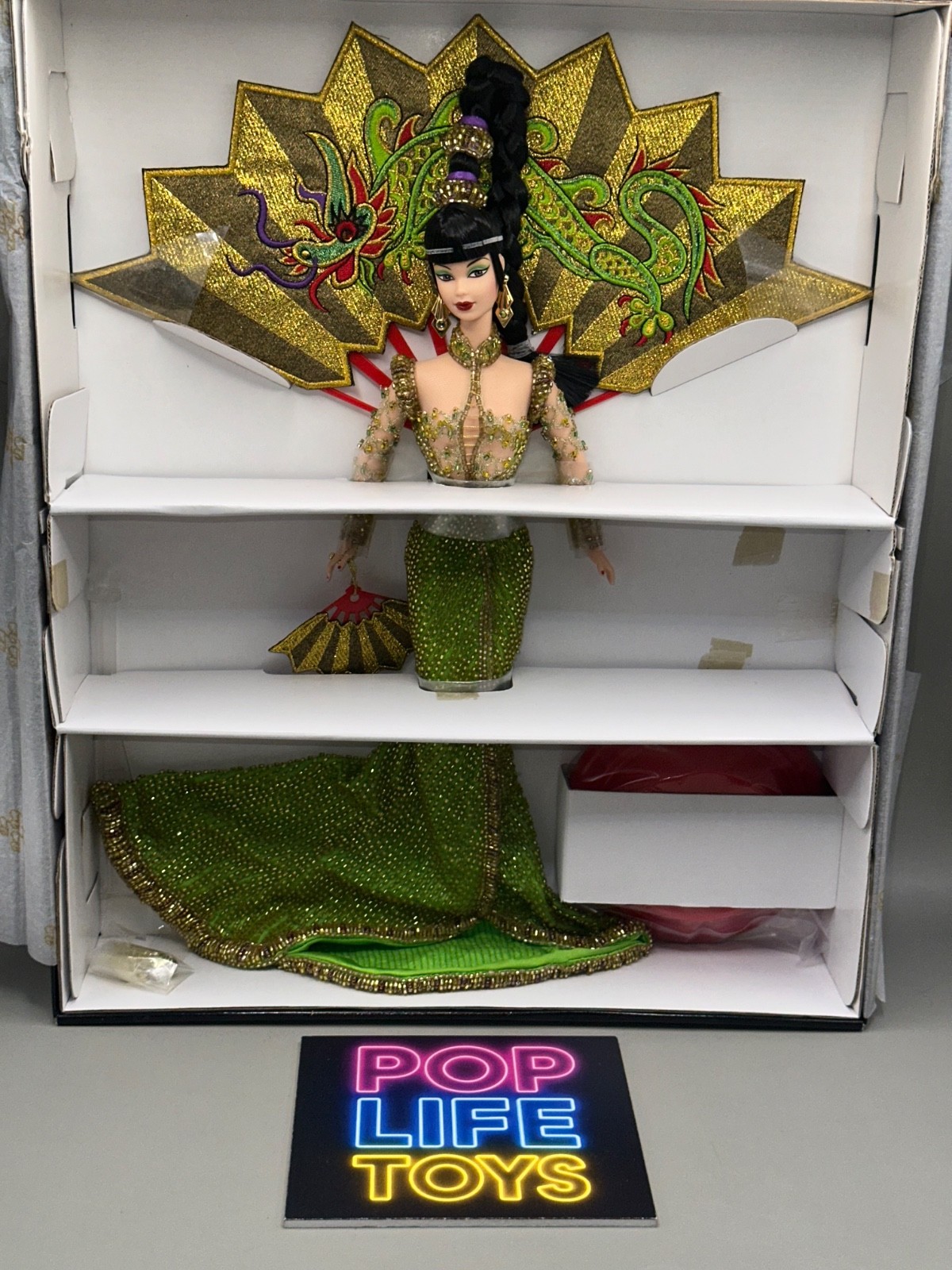 Vintage 1998 Mattel Bob Mackie “Fantasy Goddess of Asia Barbie” #20648 *NRFB*