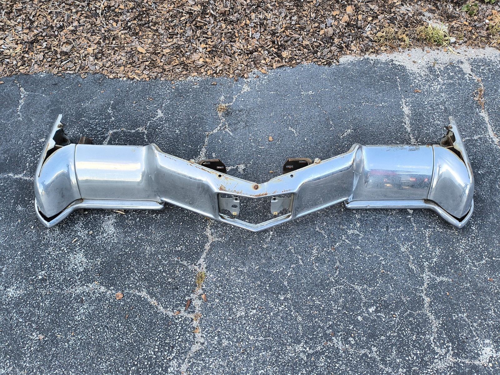 1970 Cadillac Front Bumper Complete 1970 Cadillac Front Bumper Complete