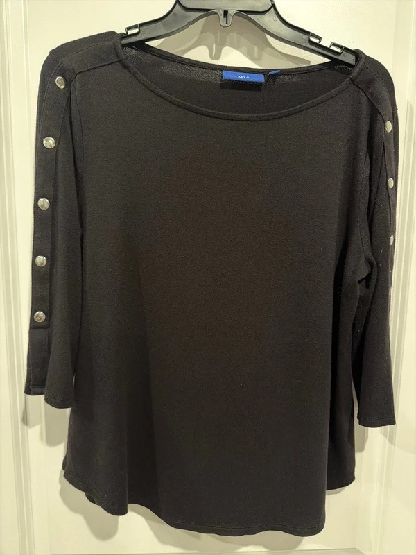 Apt. 9 Women’s Large Black 3/4 Sleeve Top Silver Snap Button Detail