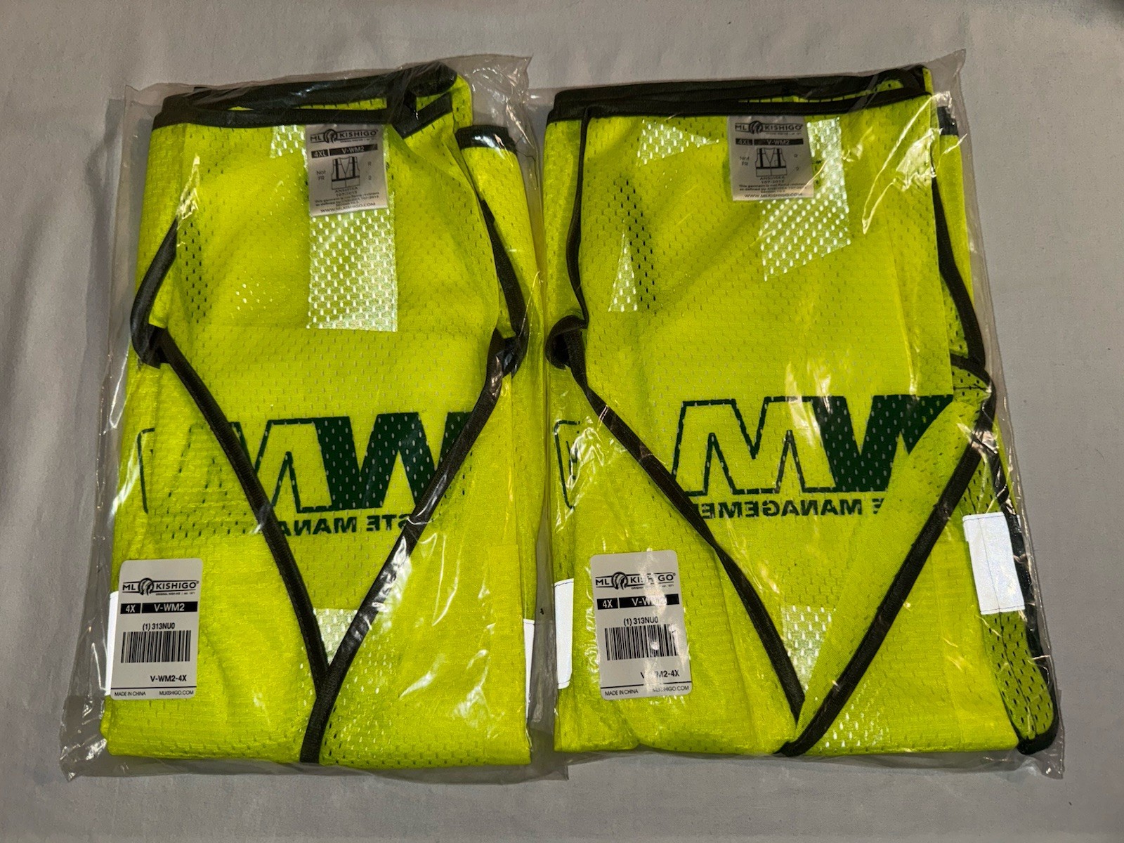 KISHIGO WASTE MANAGEMENT HIGH VISIBLITY SAFETY VEST MENS 4XL REFLECTIVE SET OF 2 KISHIGO WASTE MANAGEMENT HIGH VISIBLITY SAFETY VEST MENS 4XL REFLECTIVE SET OF 2