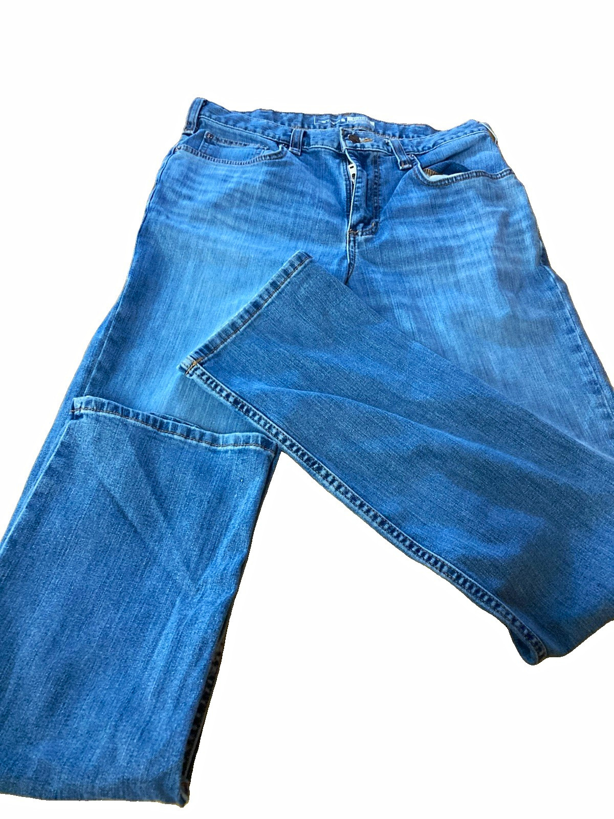 Carhartt Men\'s Blue Denim Jeans - Medium Wash Relaxed Fit Straight Mid Rise Carhartt Men\'s Blue Denim Jeans - Medium Wash Relaxed Fit Straight Mid Rise