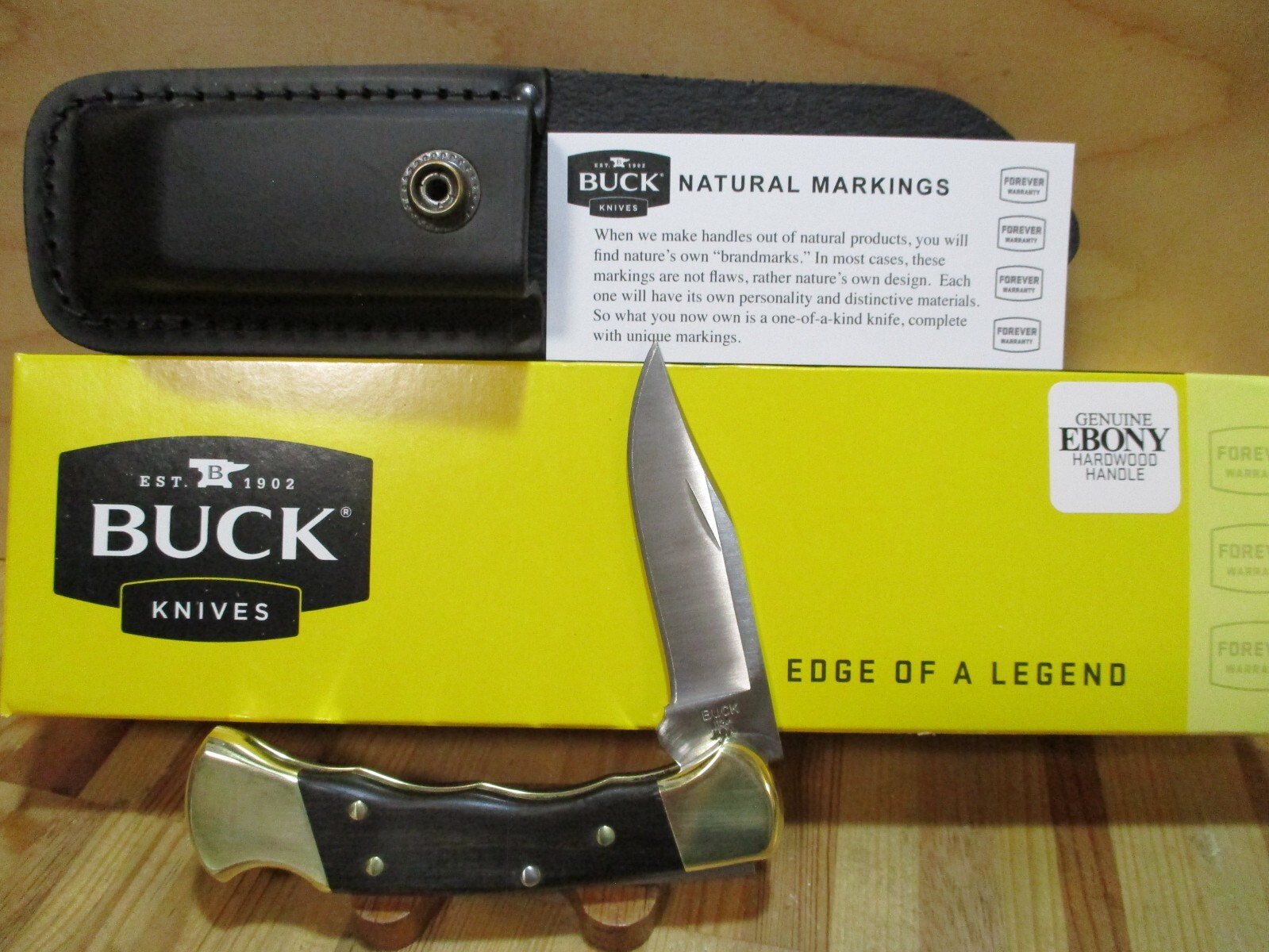 NIB Buck USA Ebony 112 Finger Groove Ranger Hunting/Pocket Knife & Sheath -2539 NIB Buck USA Ebony 112 Finger Groove Ranger Hunting/Pocket Knife & Sheath -2539