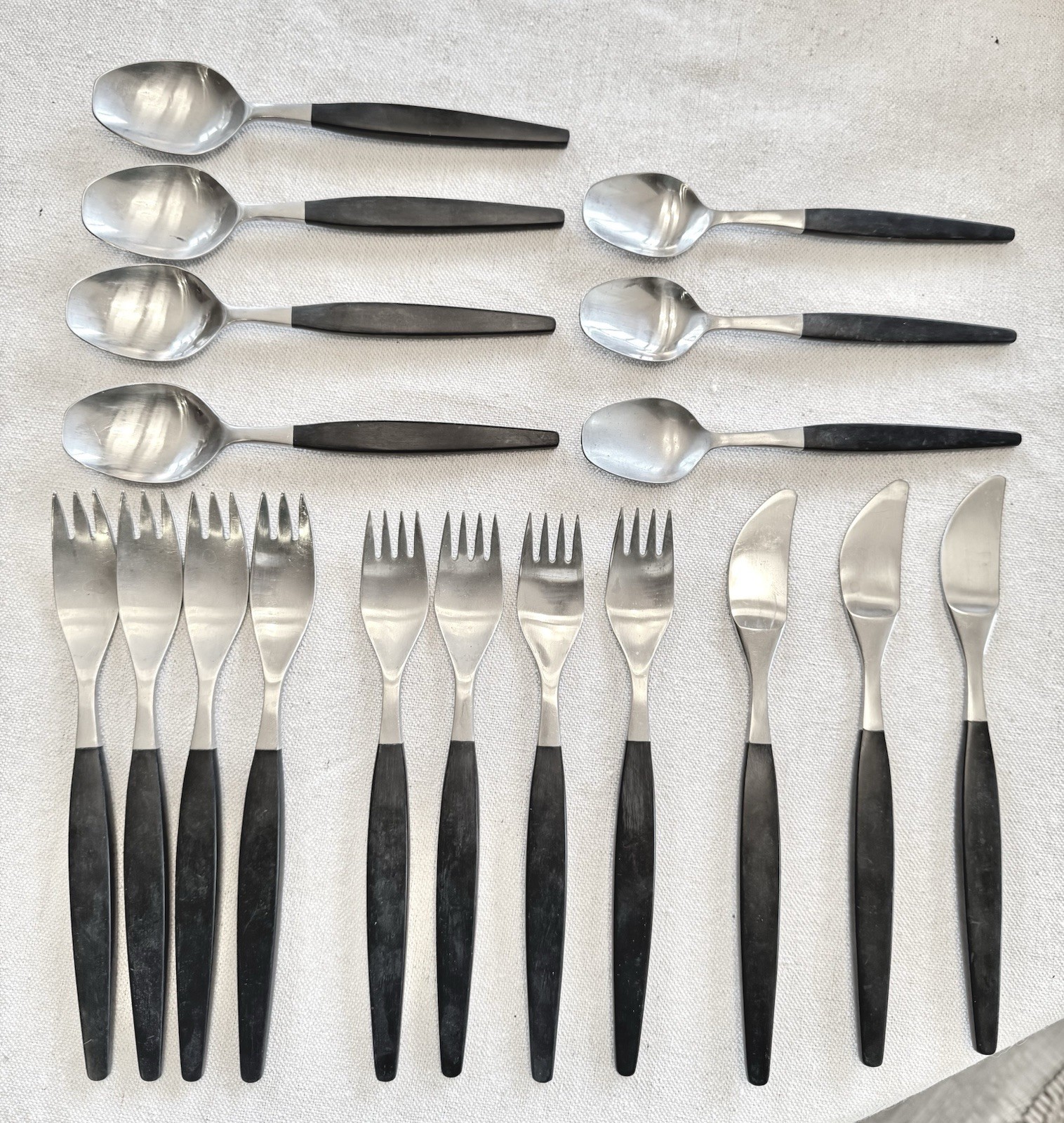 Gense Focus Deluxe Black 18pc Flatware Set Folke Arstrom Sweden 18/8 MCM