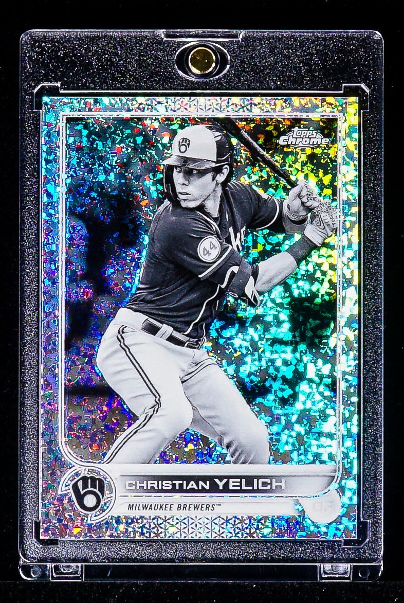 Christian Yelich RARE BLACK WHITE SPARKLE REFRACTOR CARD Brewers
