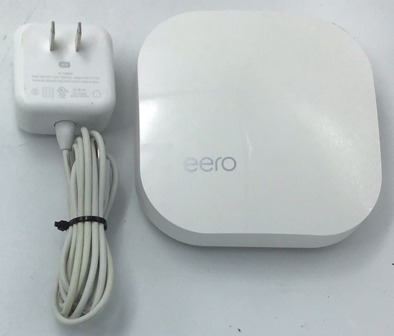 Eero A010001  Home Mesh Wi-Fi Router with Power Supply Bundle  w929