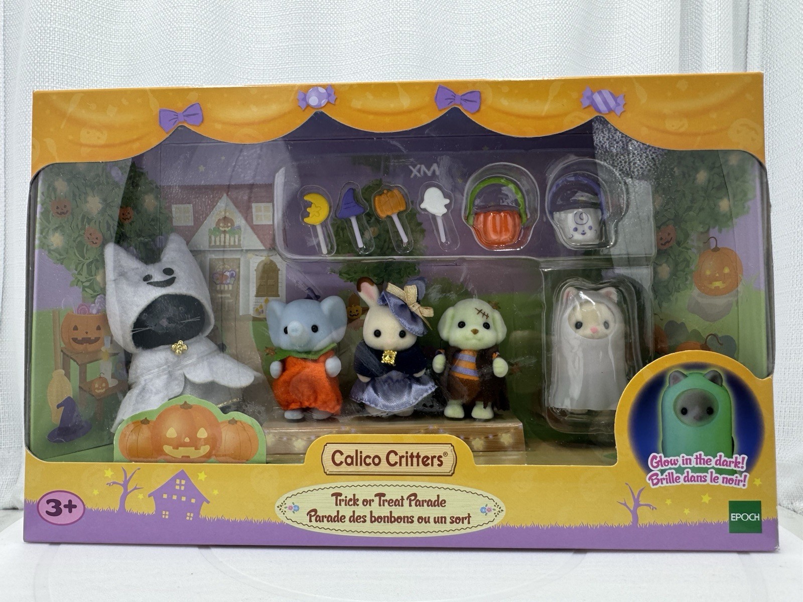 Calico Critters Trick or Treat Parade Limited Edition Seasonal Halloween Set...