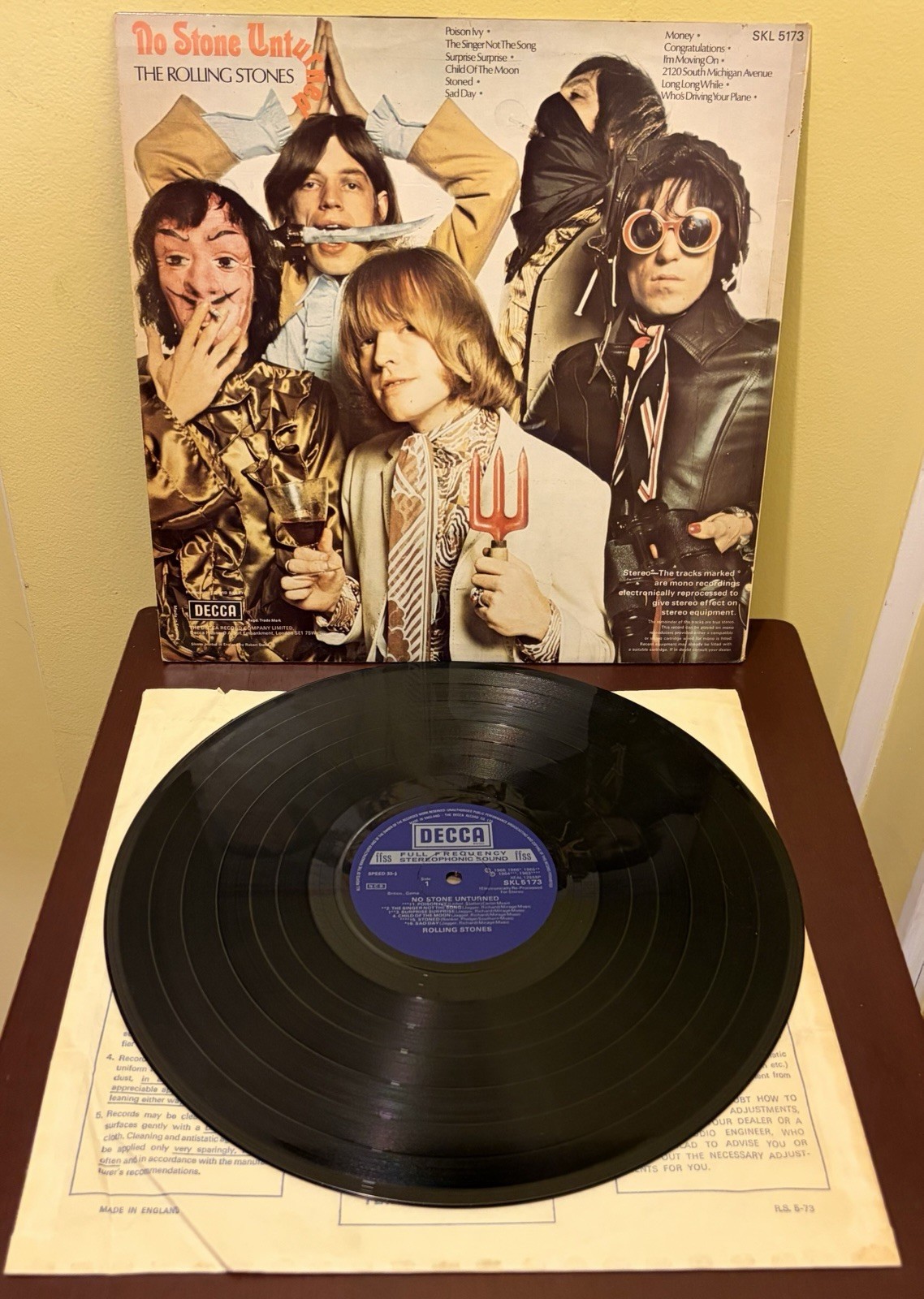 Vintage 1973 ROLLING STONES Album NO STONE UNTURNED Lp 1ST UK PRESS Vinyl EX+ Vintage 1973 ROLLING STONES Album NO STONE UNTURNED Lp 1ST UK PRESS Vinyl EX+