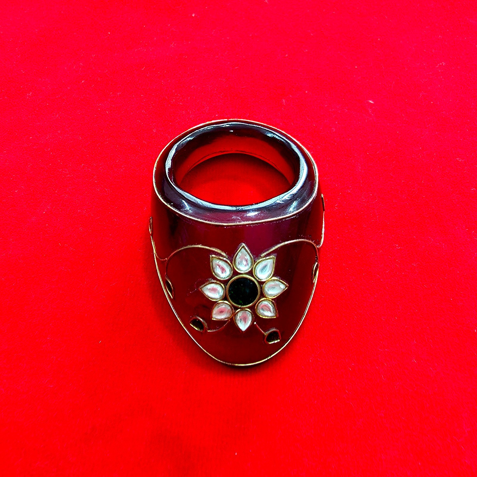 Old Vintage Indo Persian Mughal Ottoman RED Glass Jeweled Archer Thumb Ring