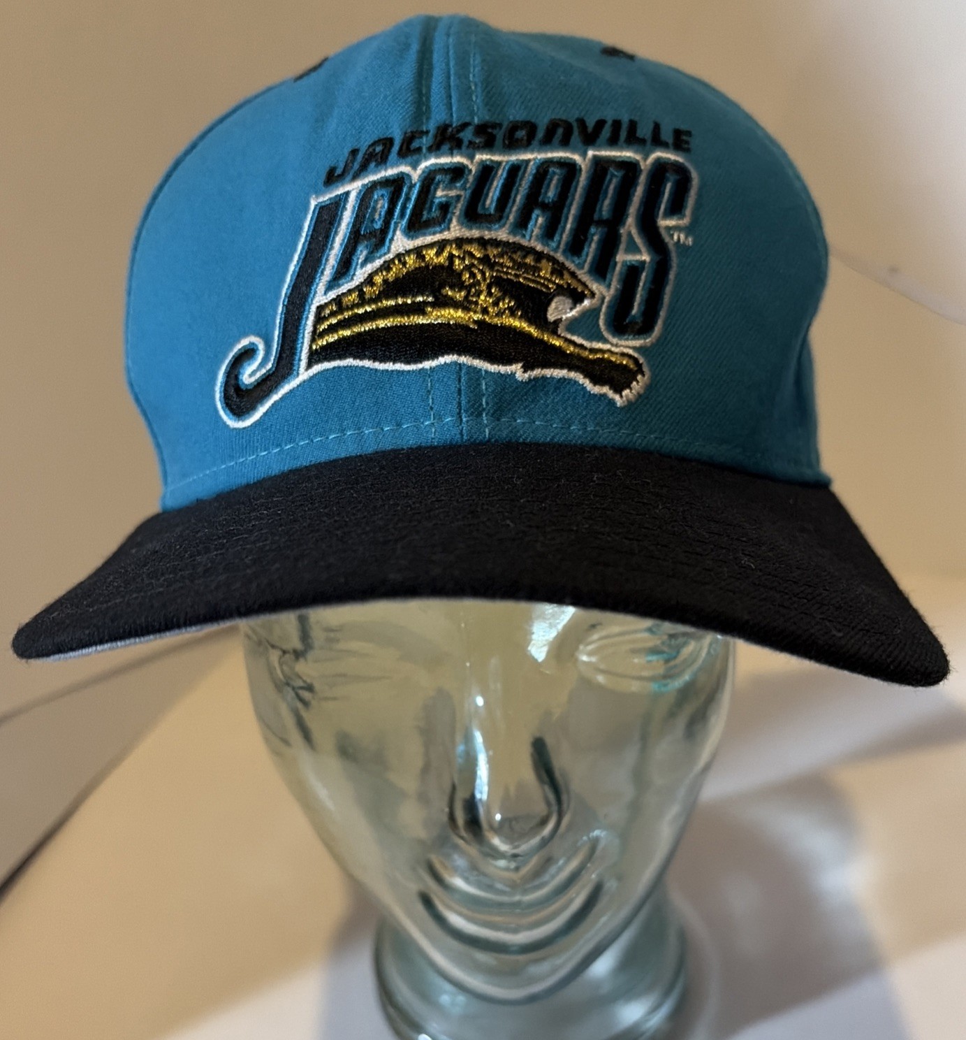 Vintage New Era Jacksonville Jaguars Banned Logo SnapBack Hat, New With Tags